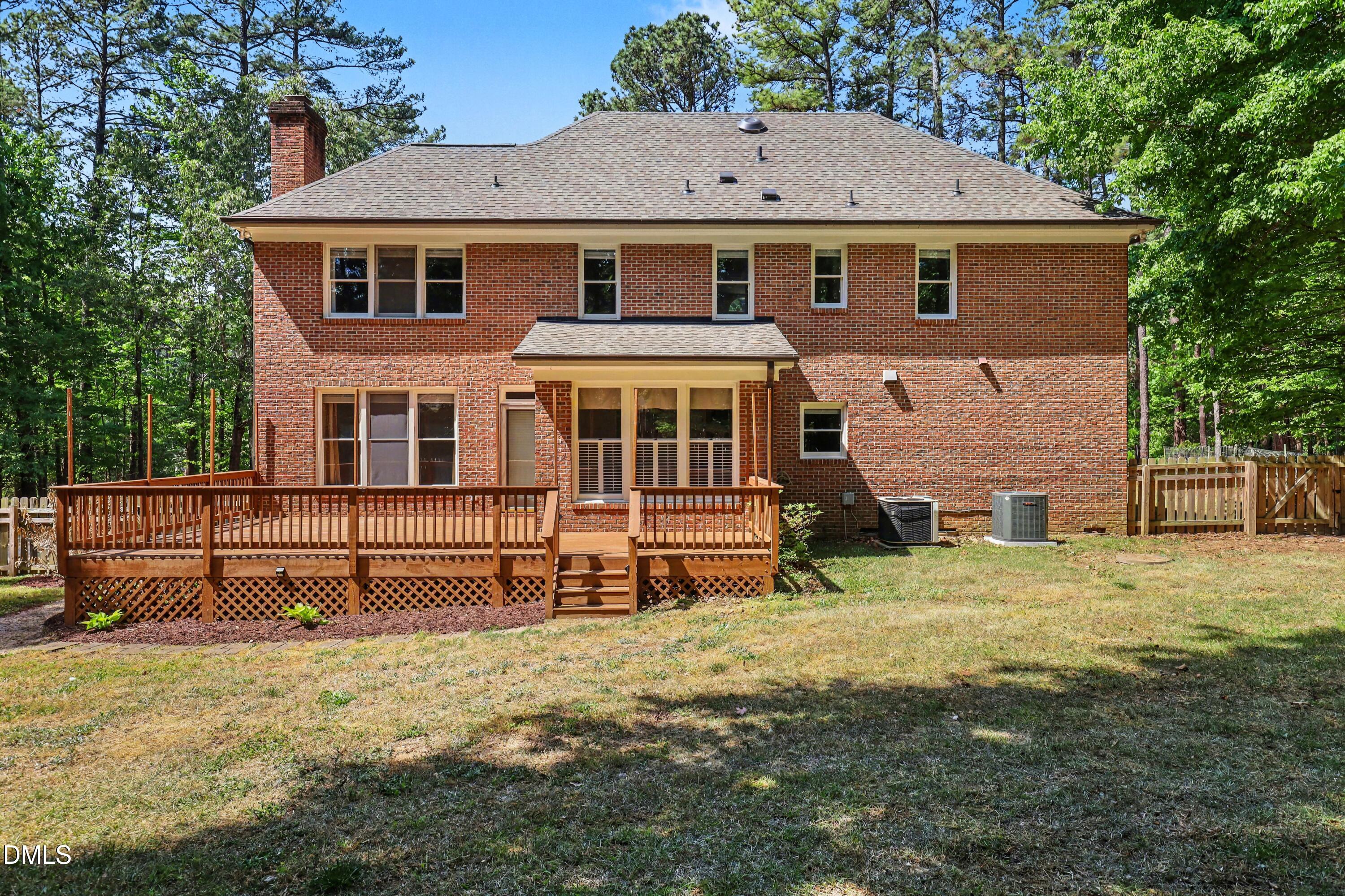 main property photo 38