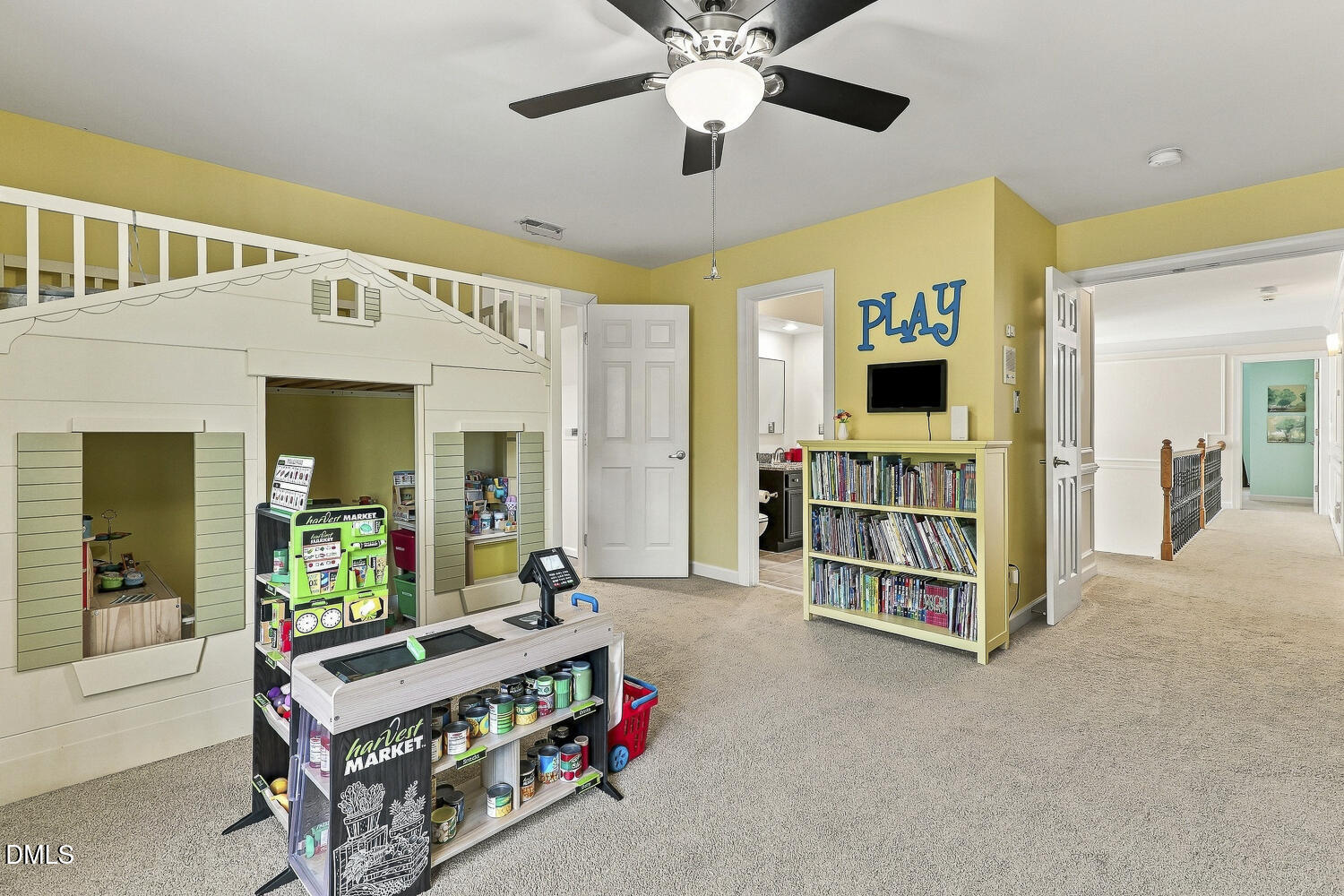 main property photo 59