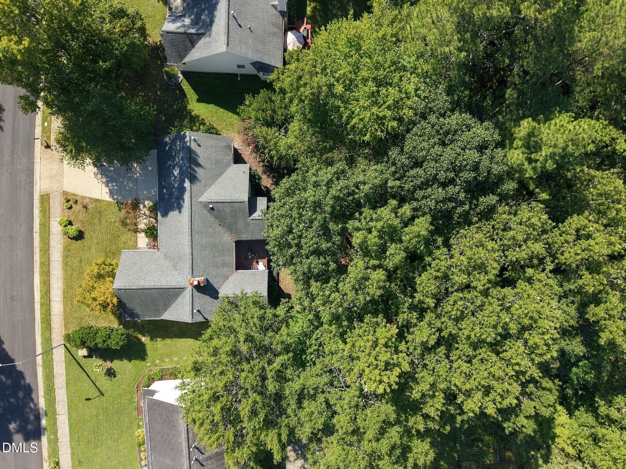 main property photo 49