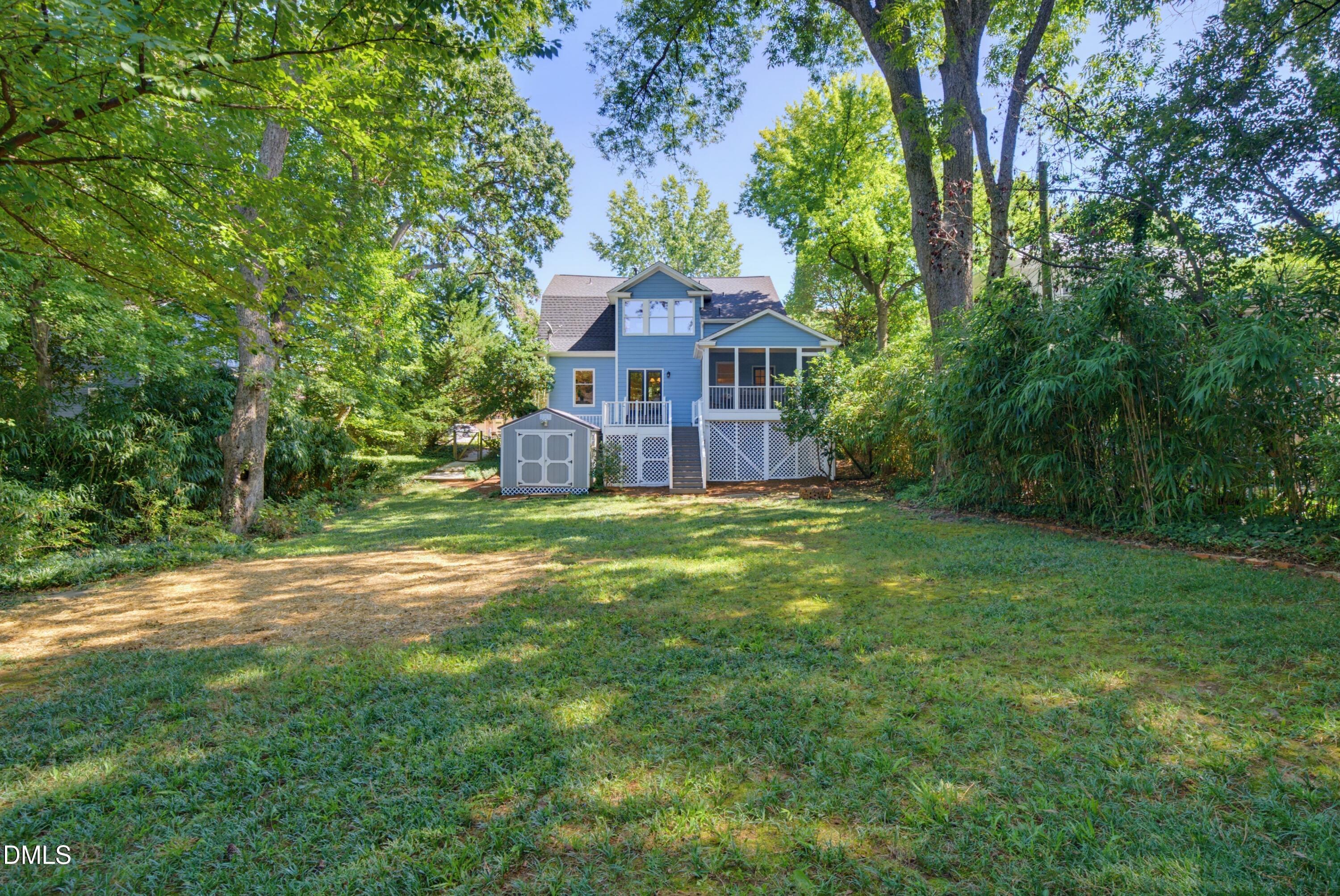 main property photo 30