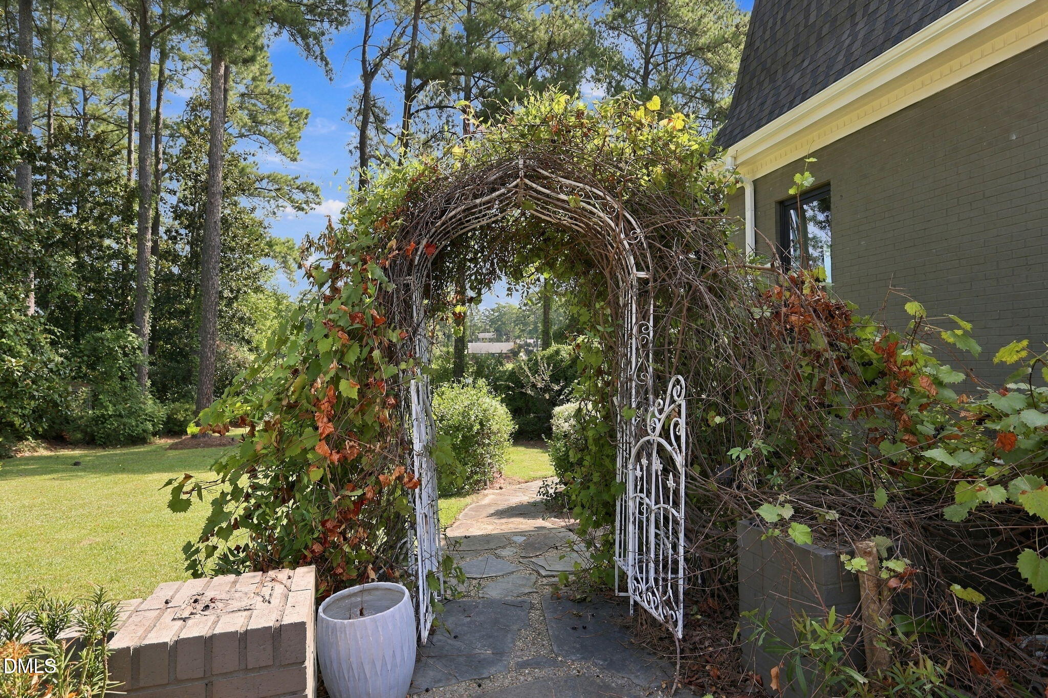 main property photo 66