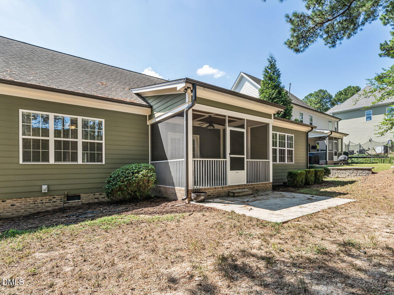 main property photo 35
