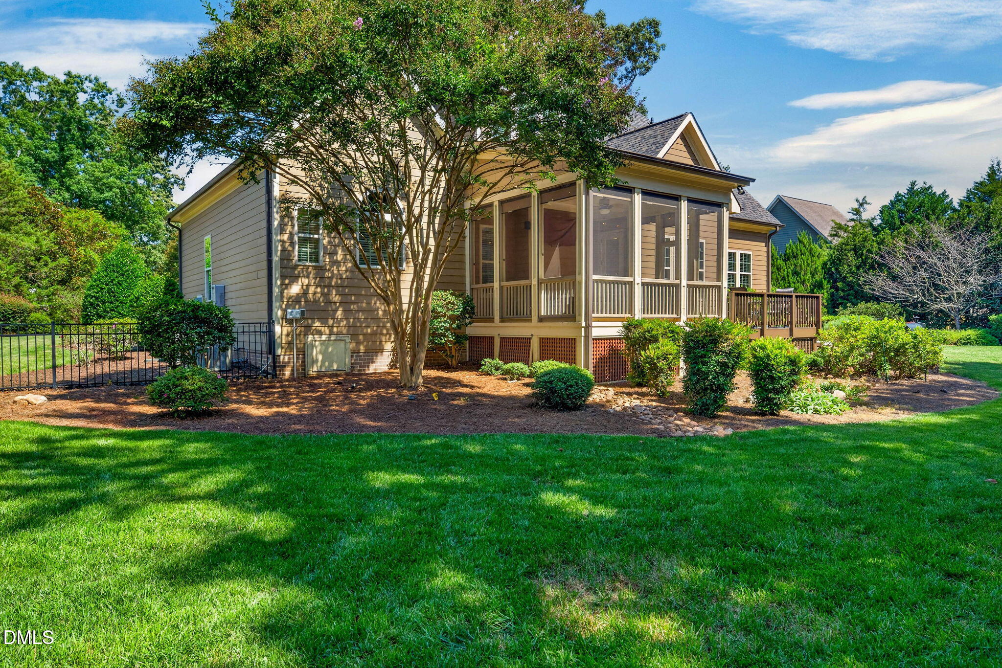 main property photo 67