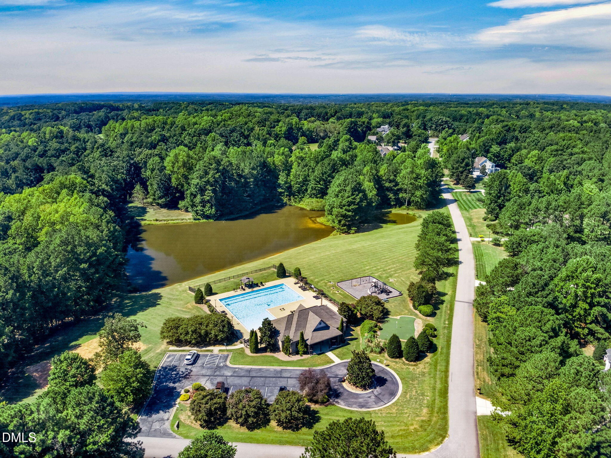 main property photo 79