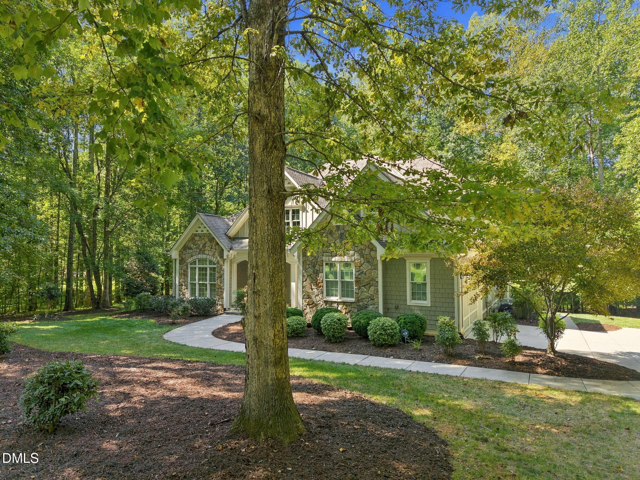 main property photo 41
