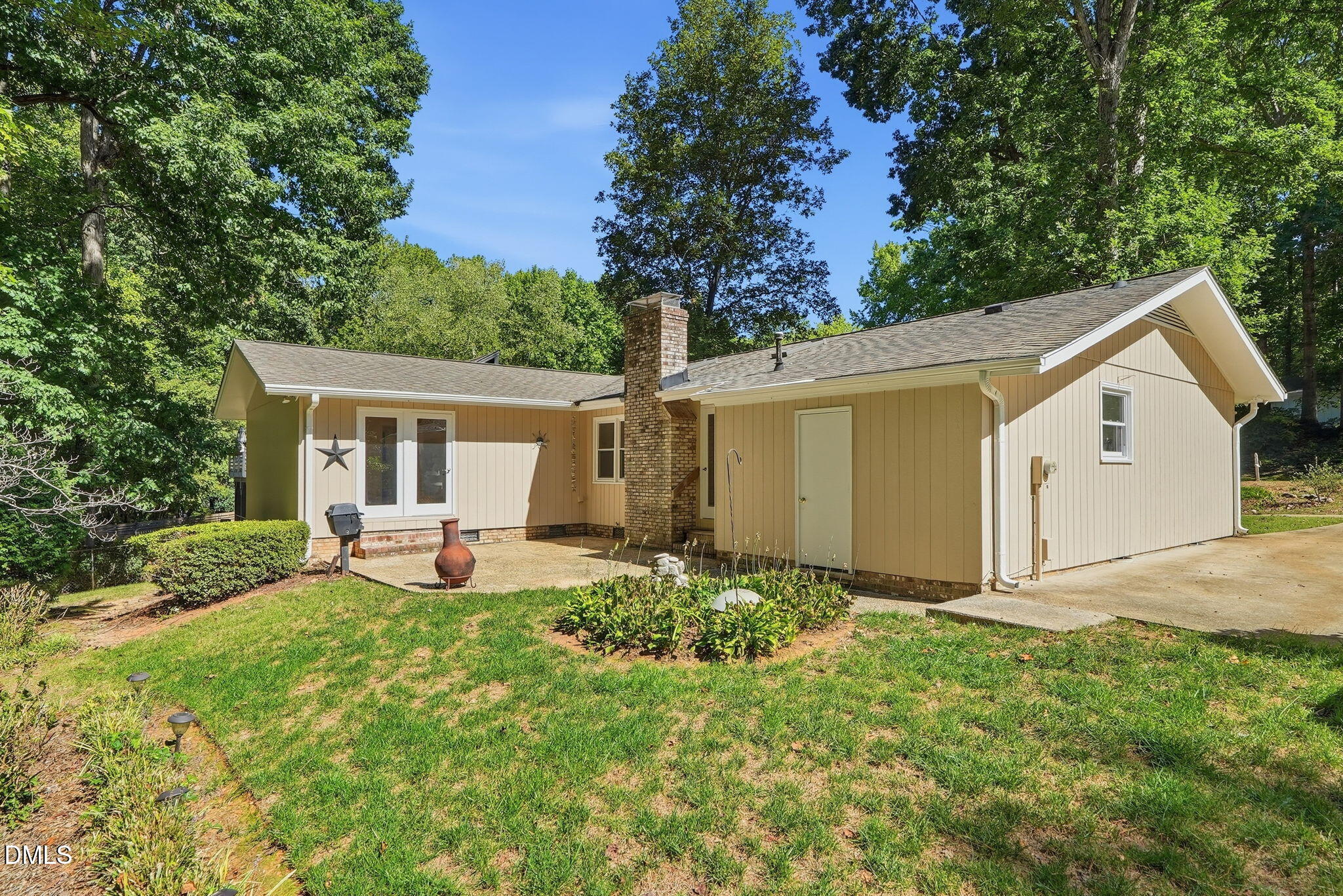 main property photo 60