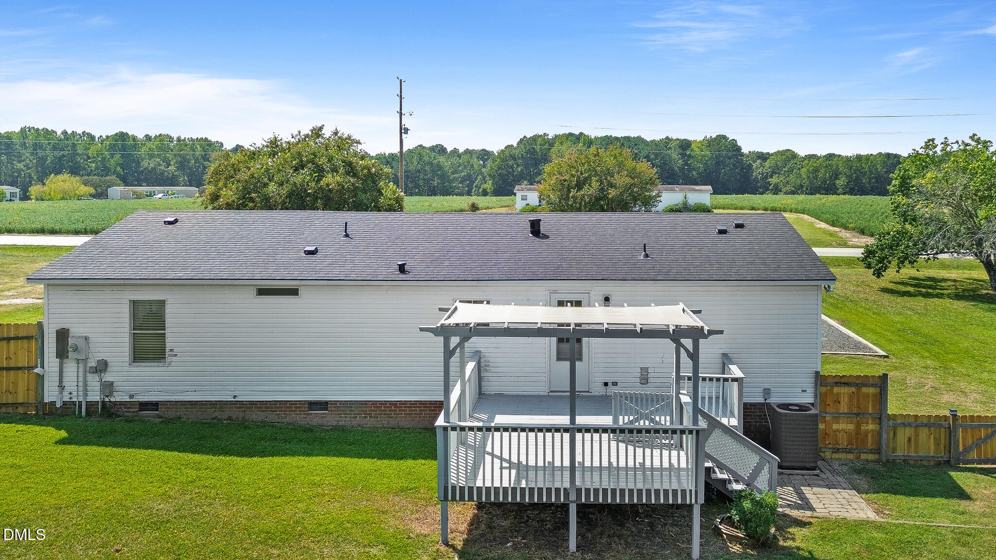 main property photo 27
