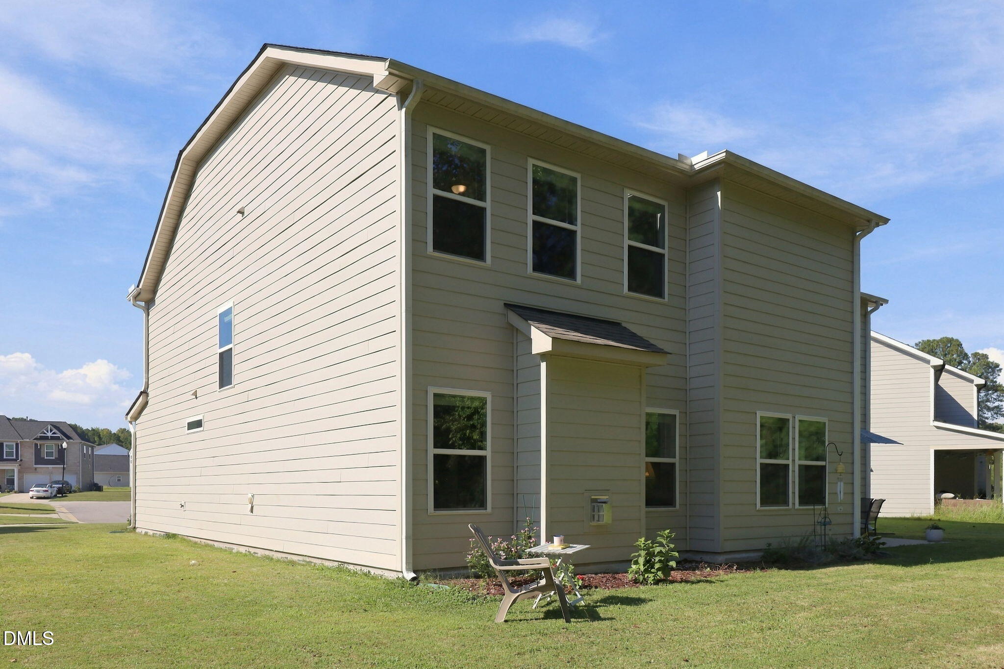 main property photo 41