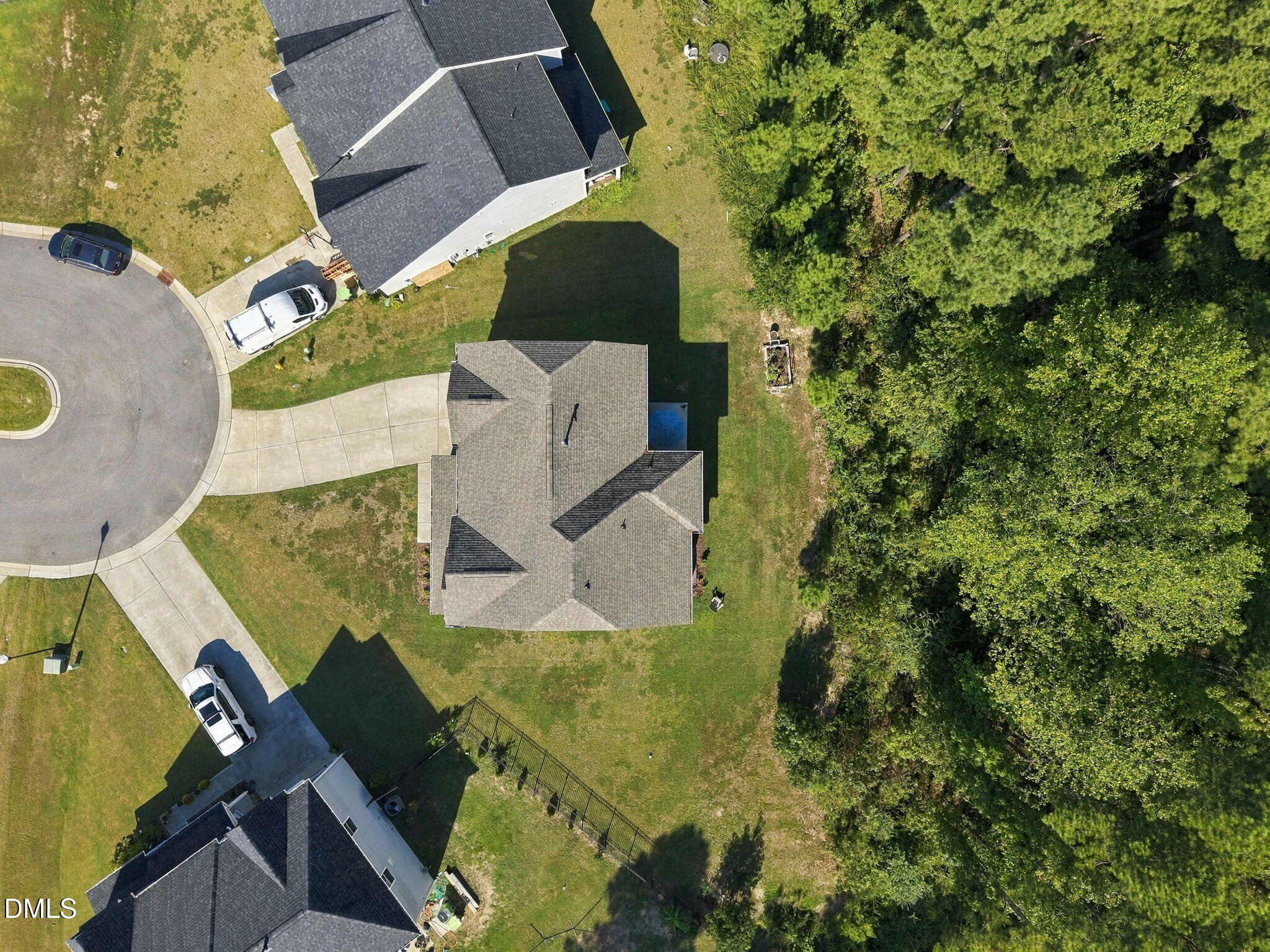 main property photo 42