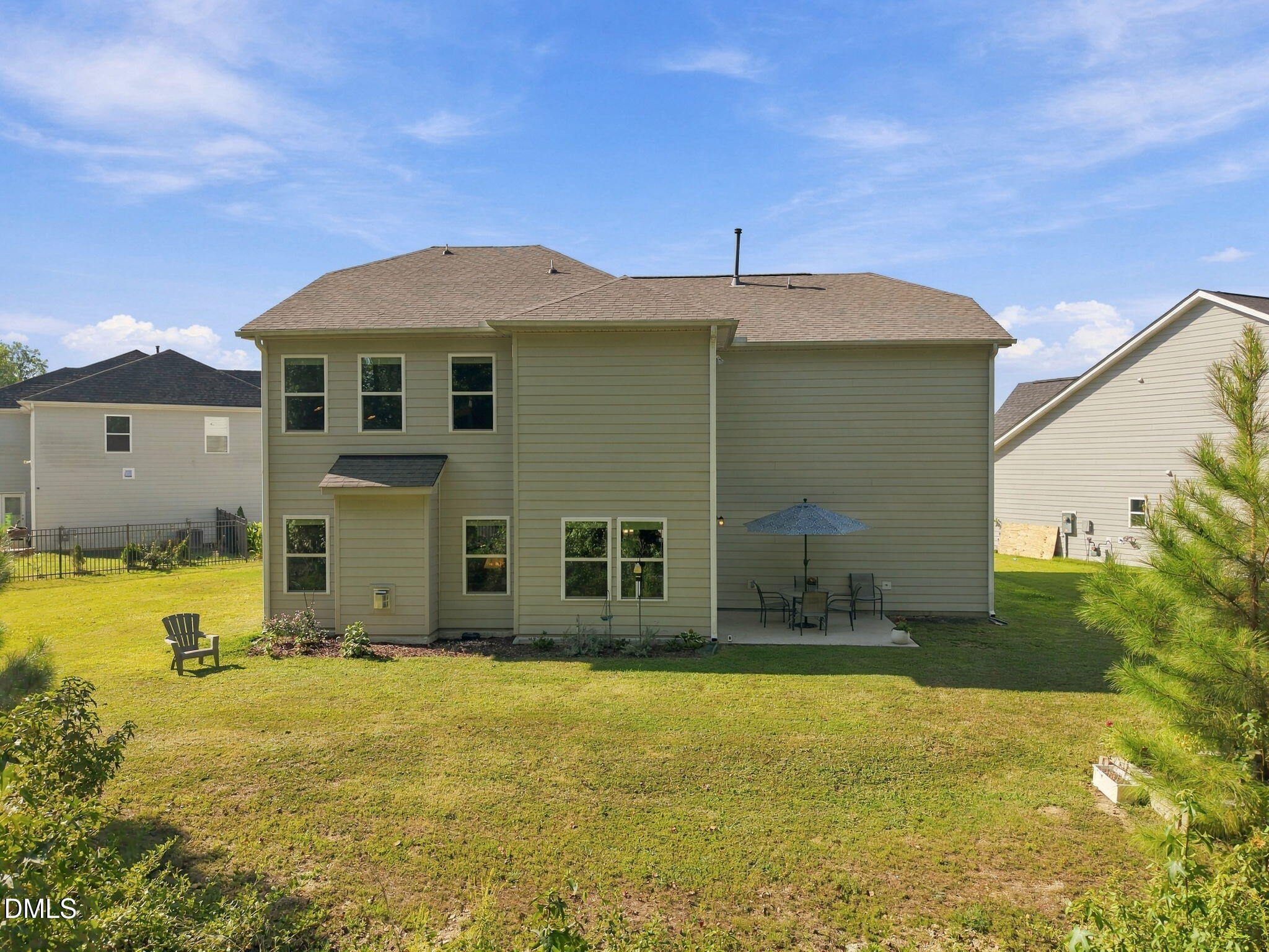 main property photo 51