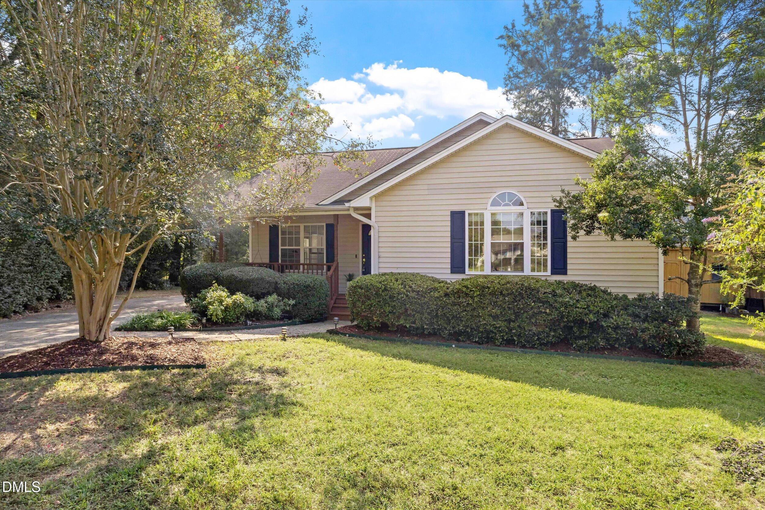 main property photo 35