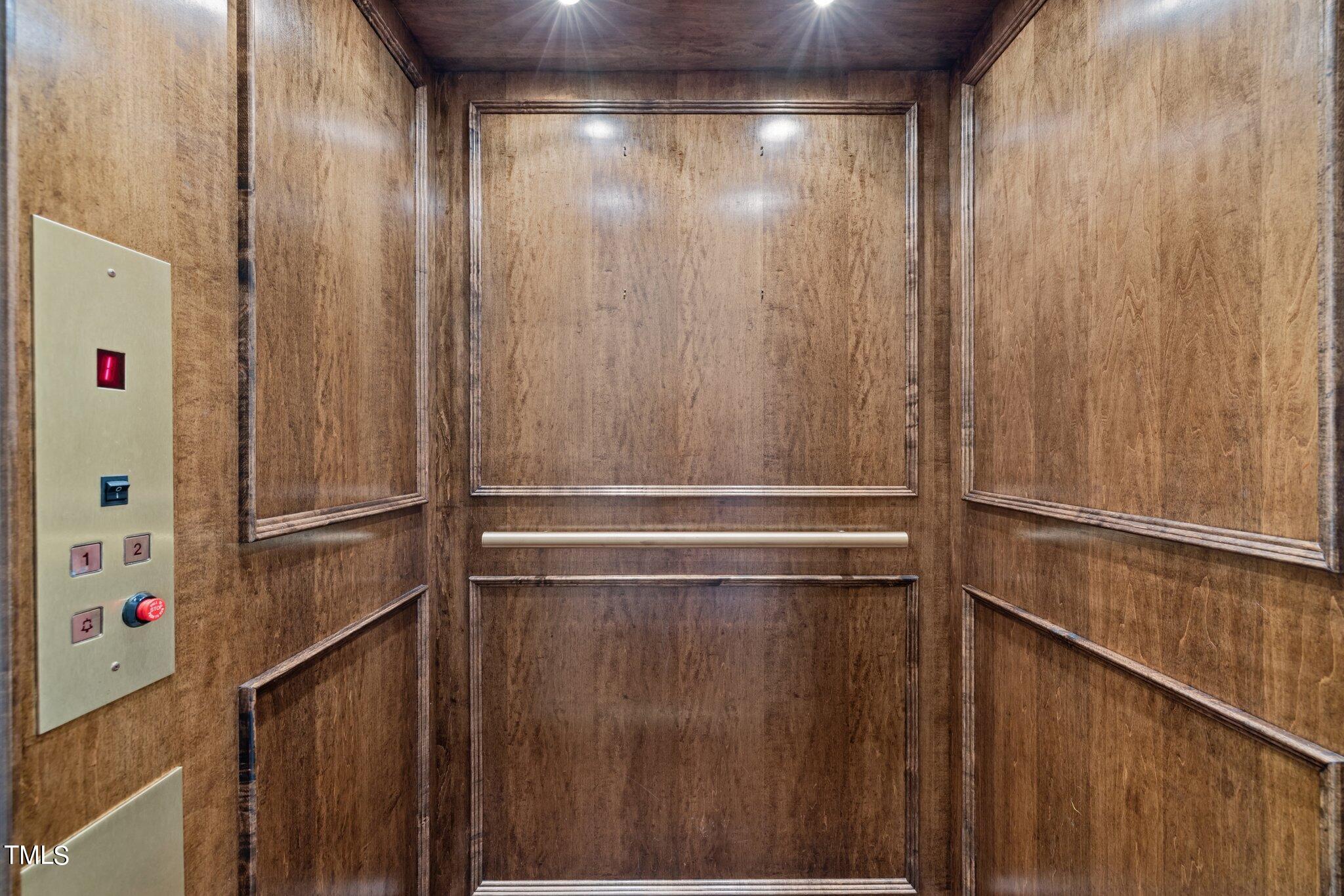 main property photo 30