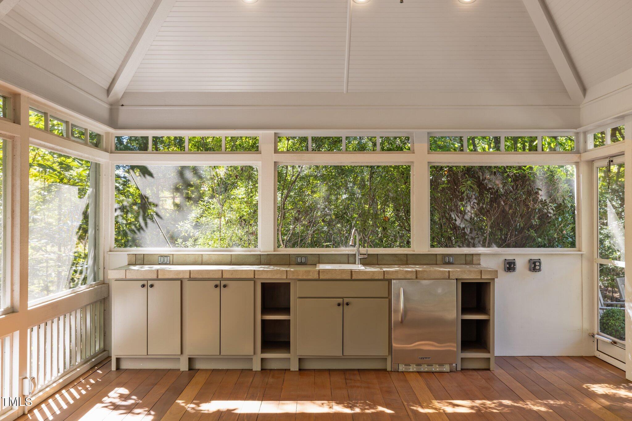 main property photo 80