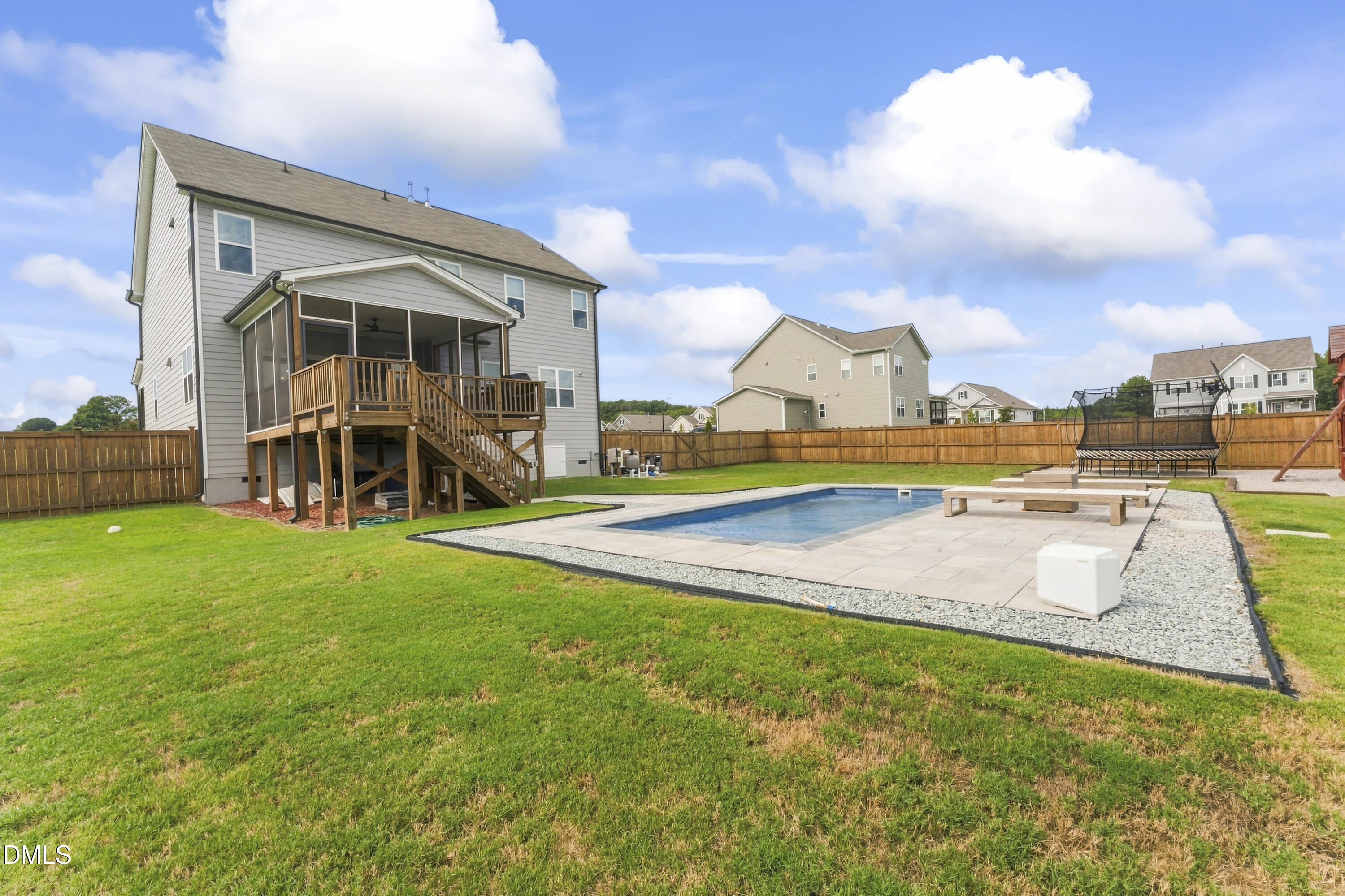 main property photo 56