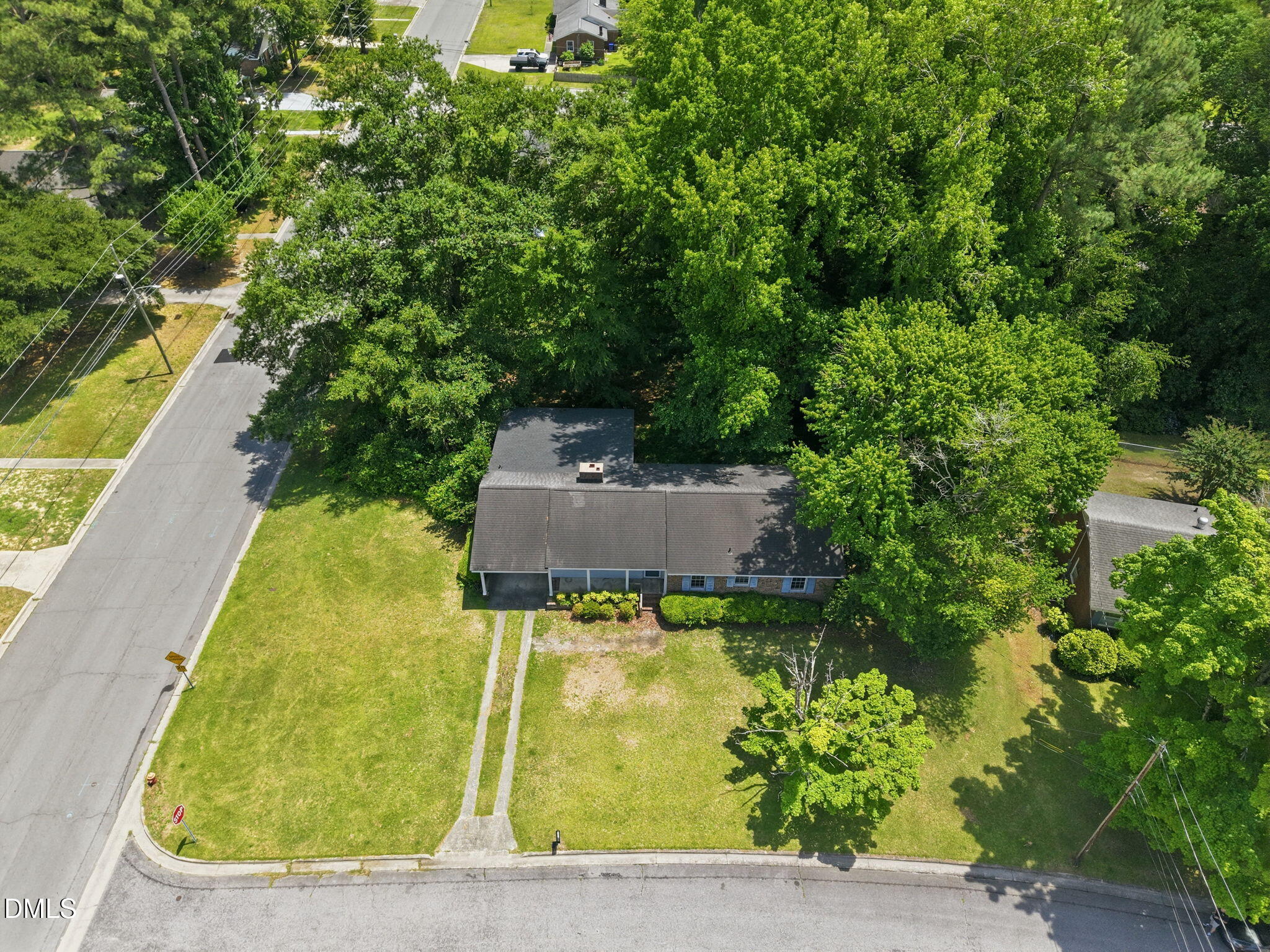 main property photo 35