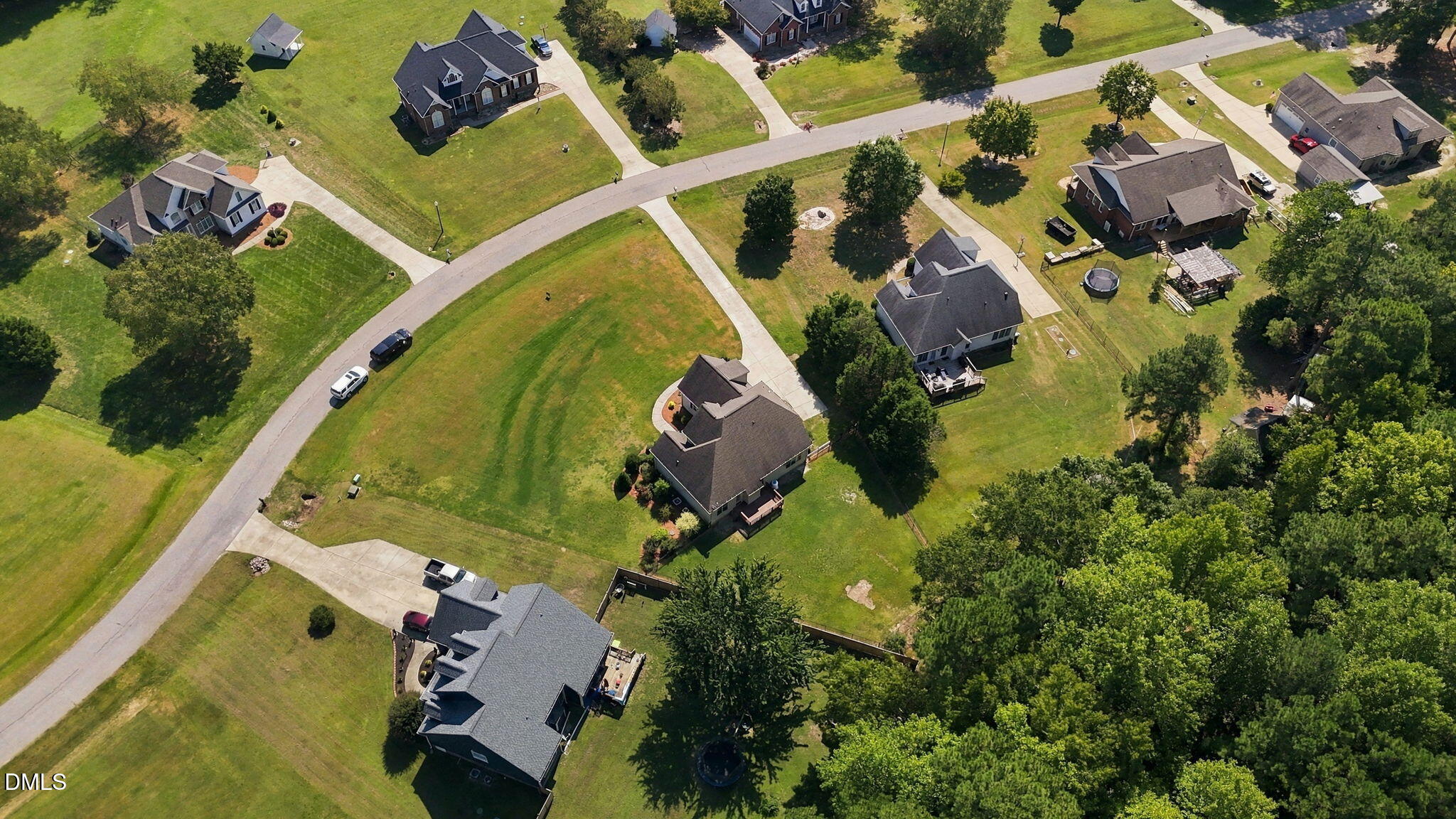 main property photo 15