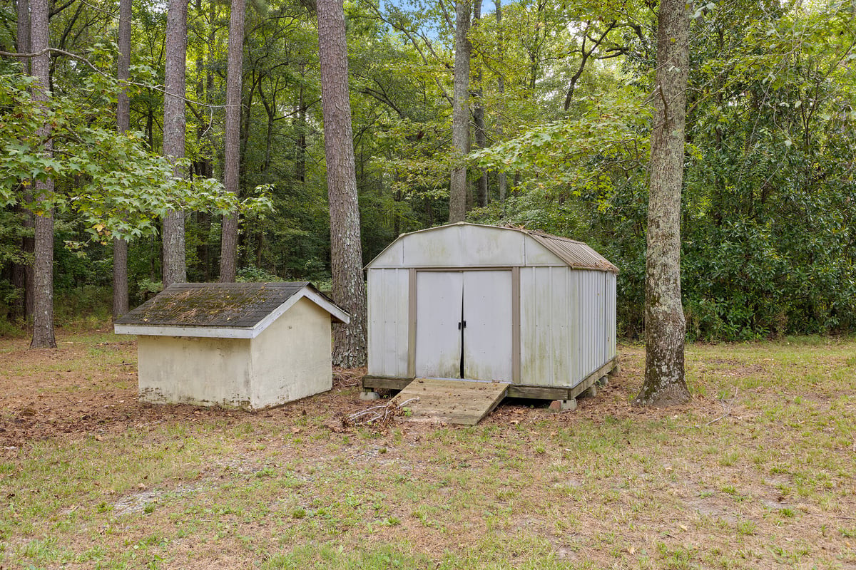 main property photo 59