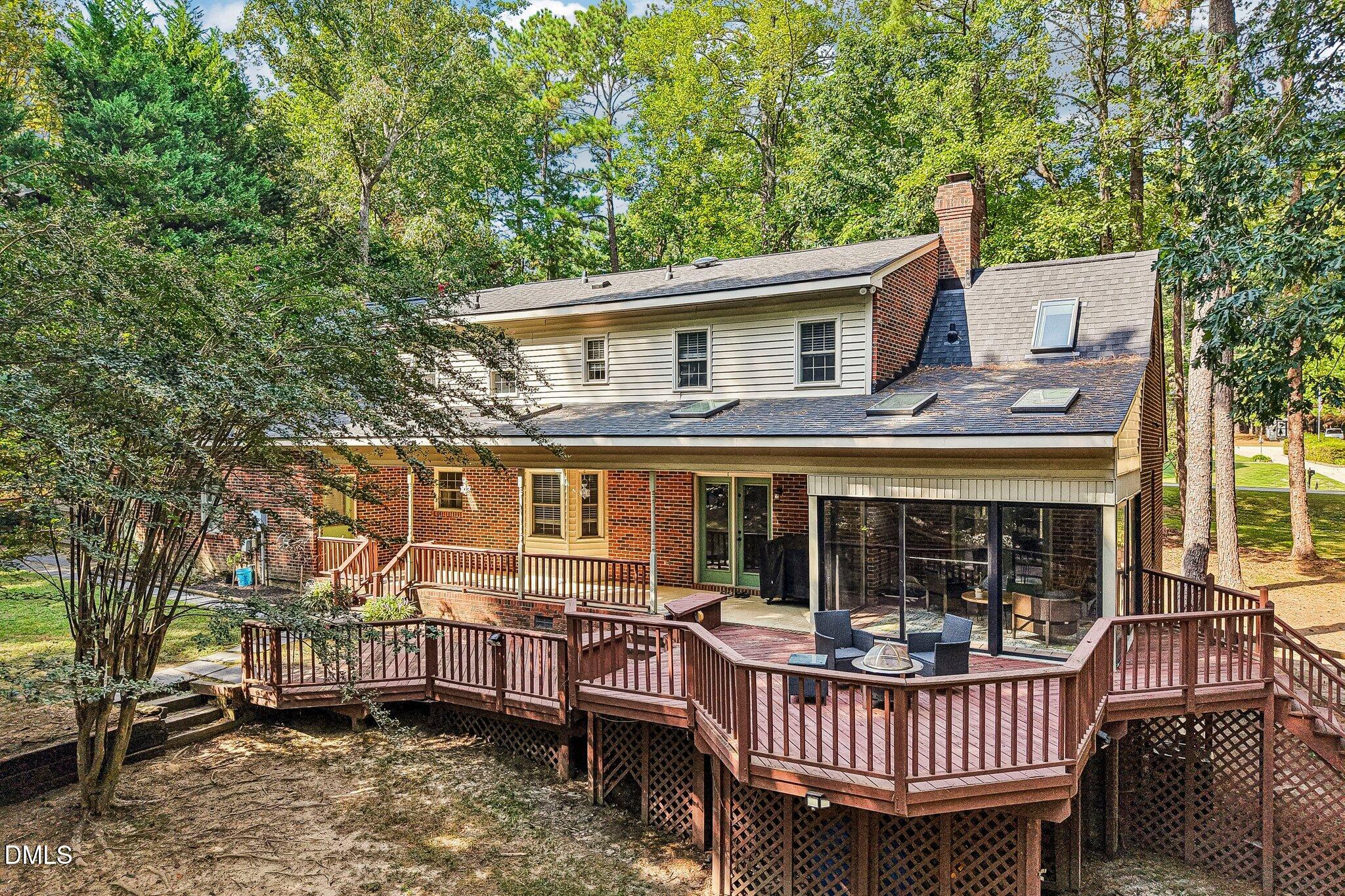 main property photo 40