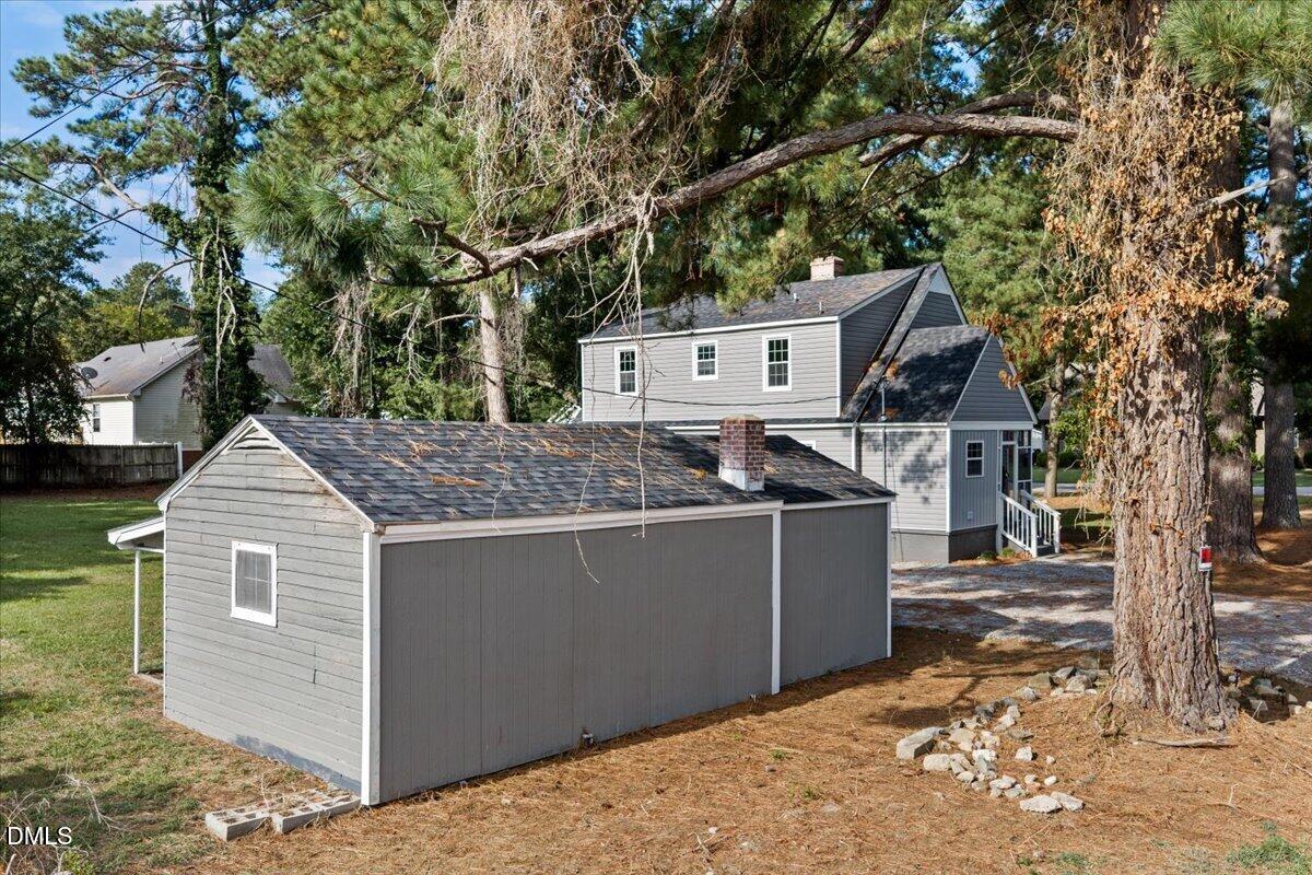 main property photo 14