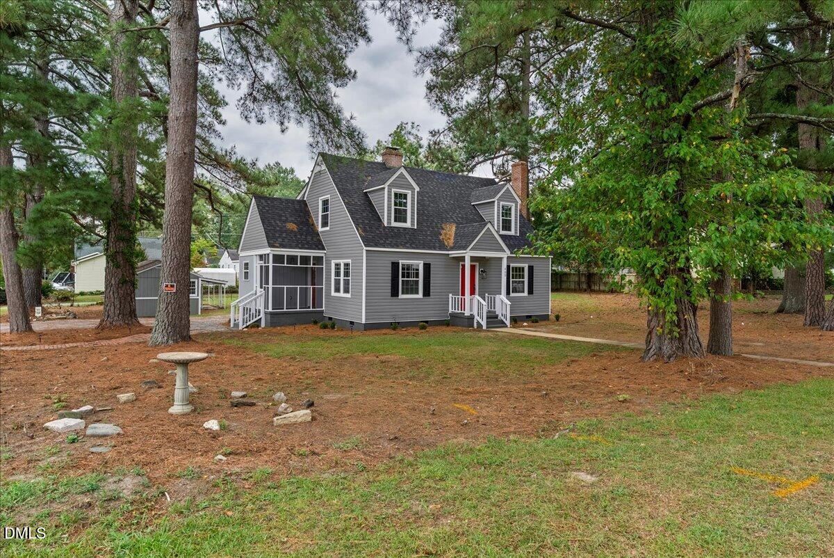 main property photo 9