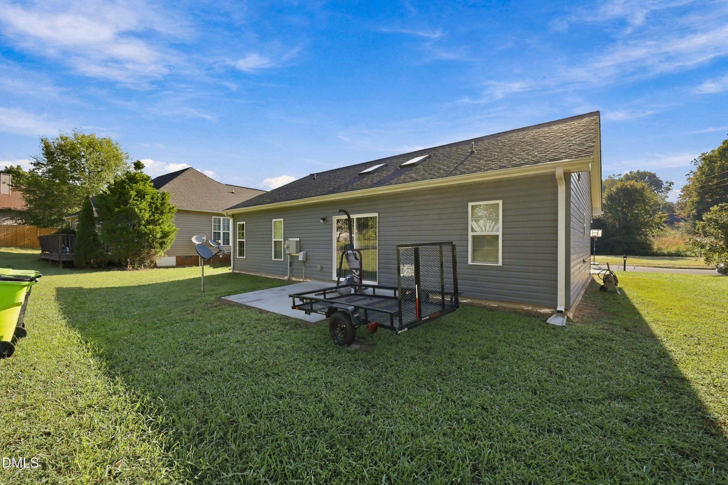 main property photo 36