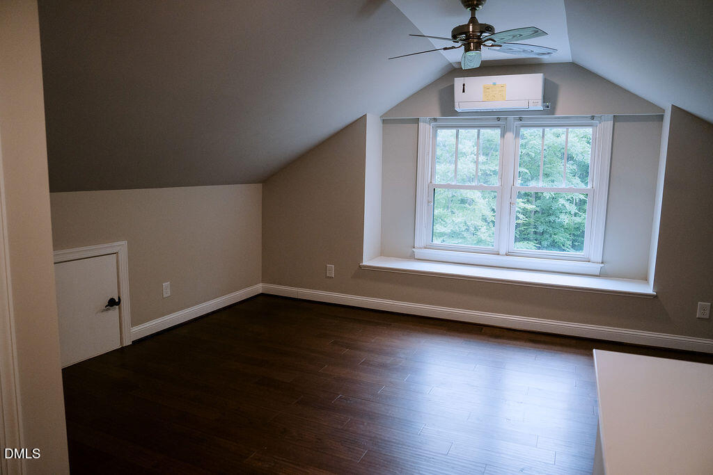 main property photo 81