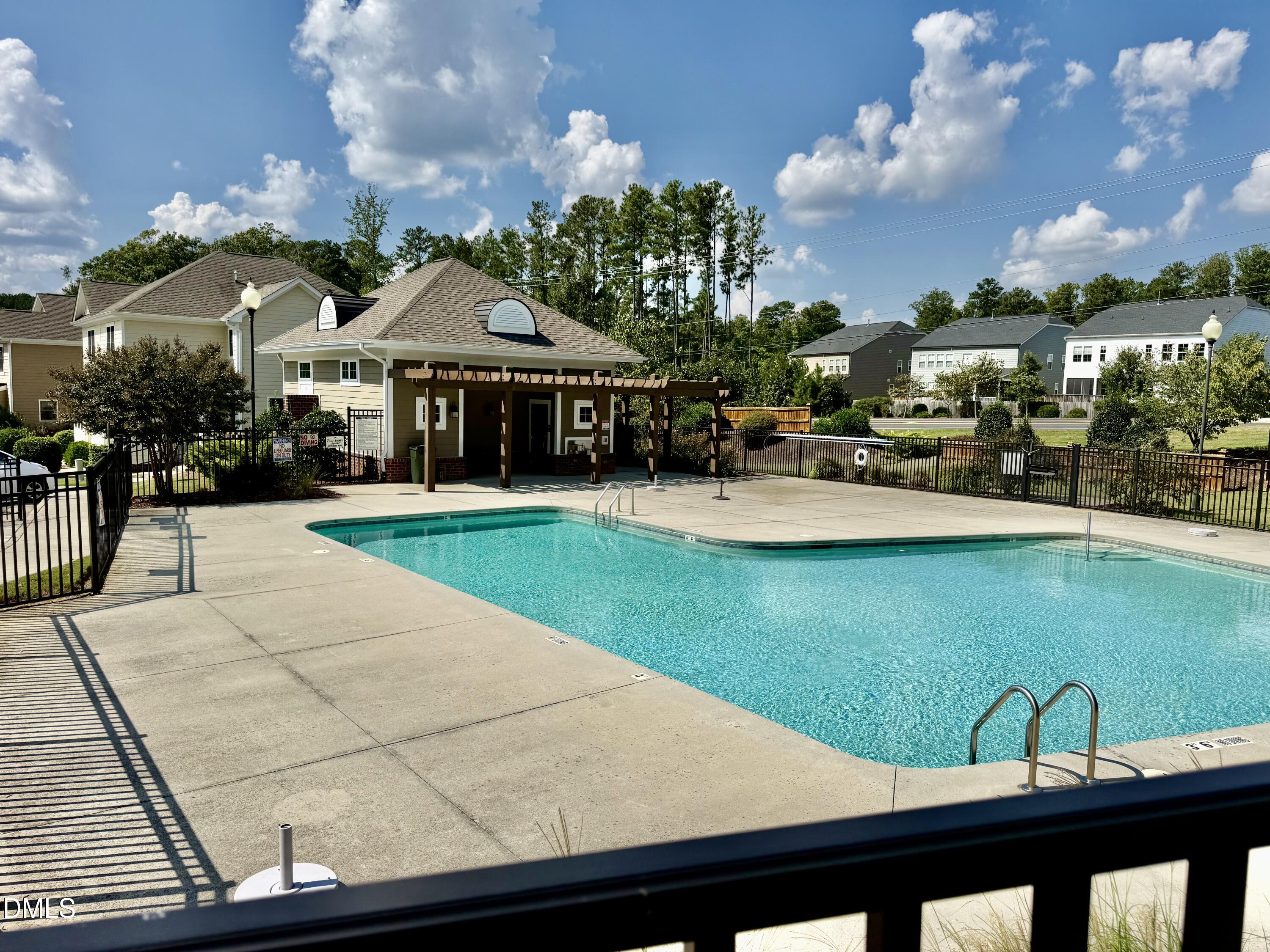 main property photo 50