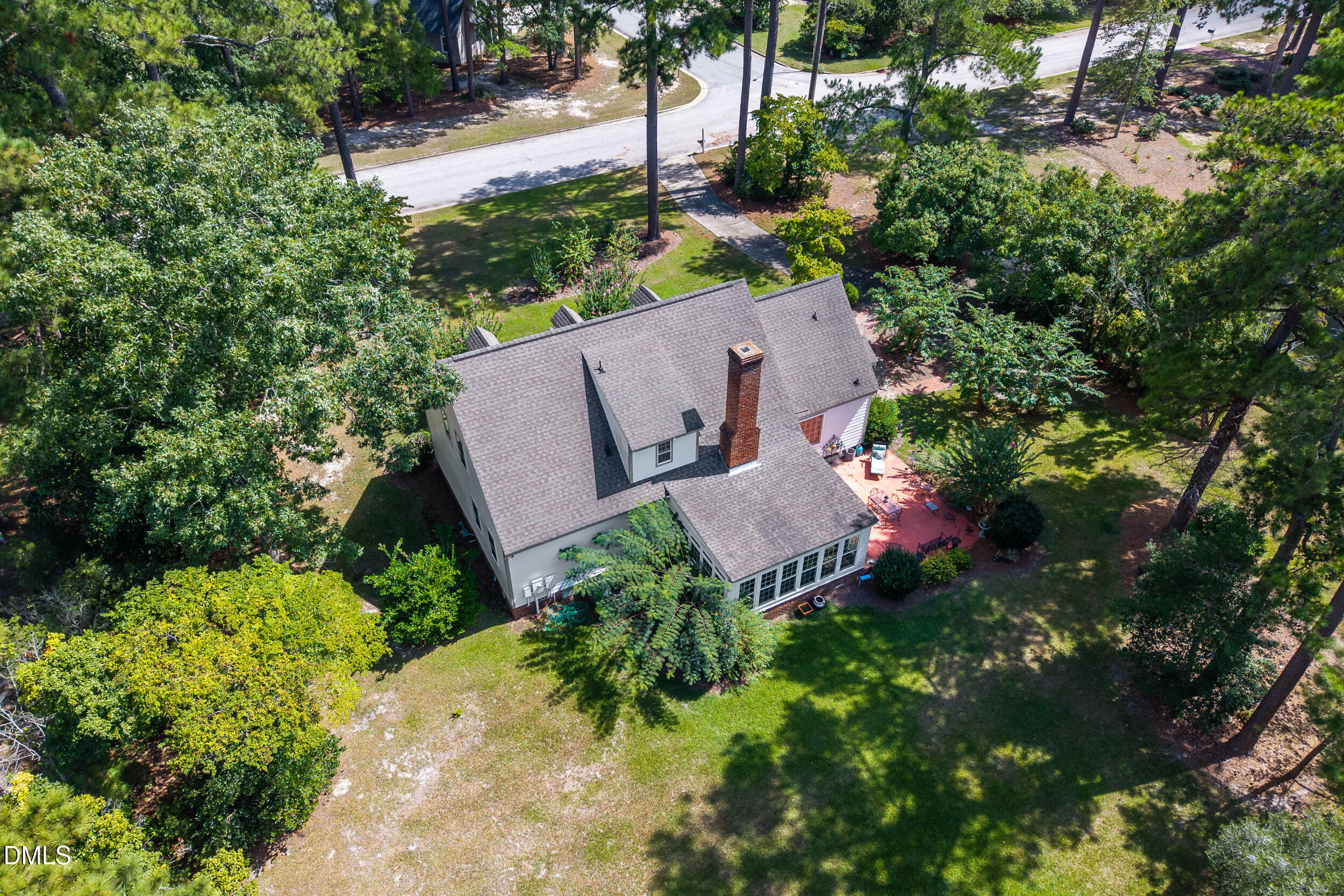 main property photo 35