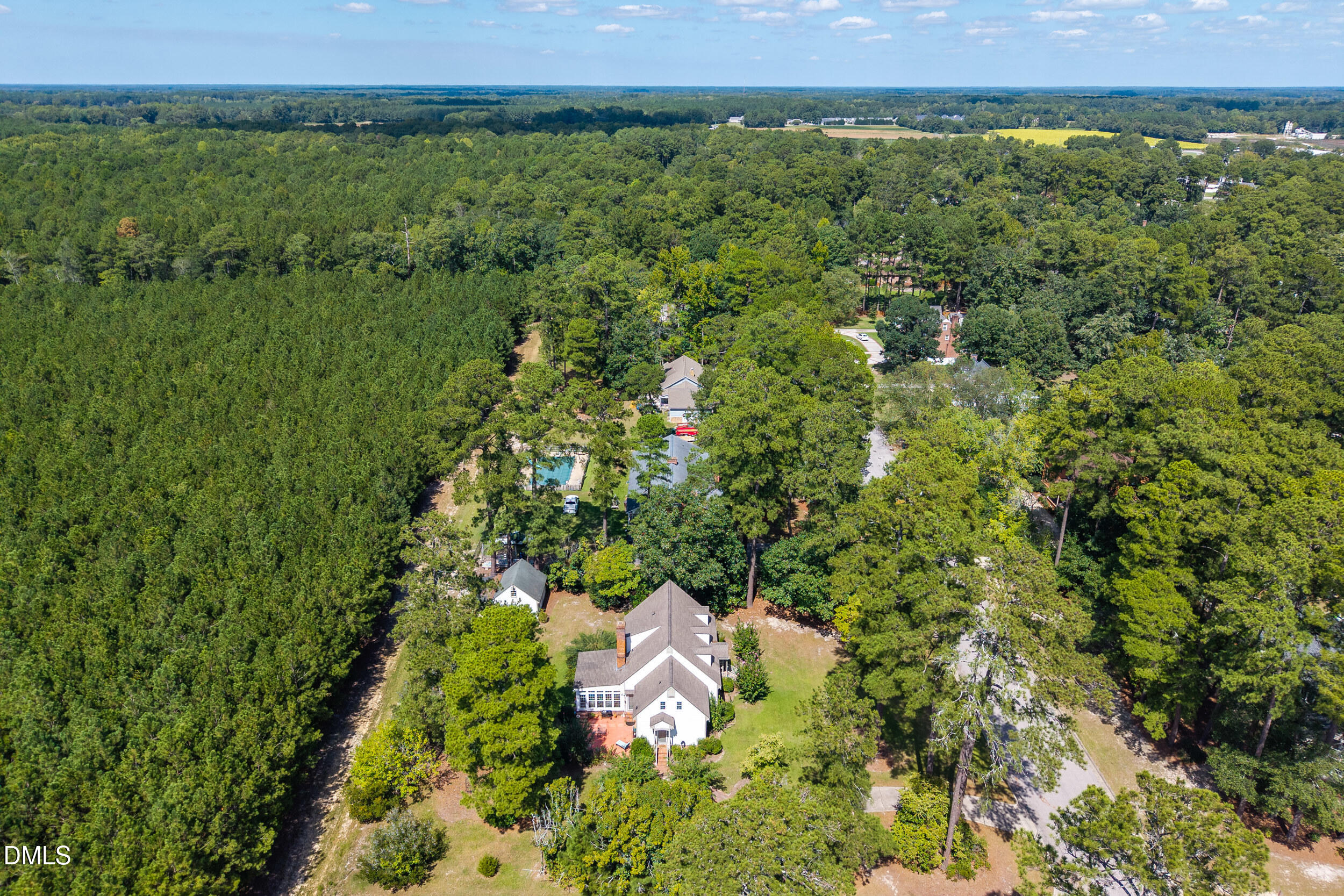 main property photo 43