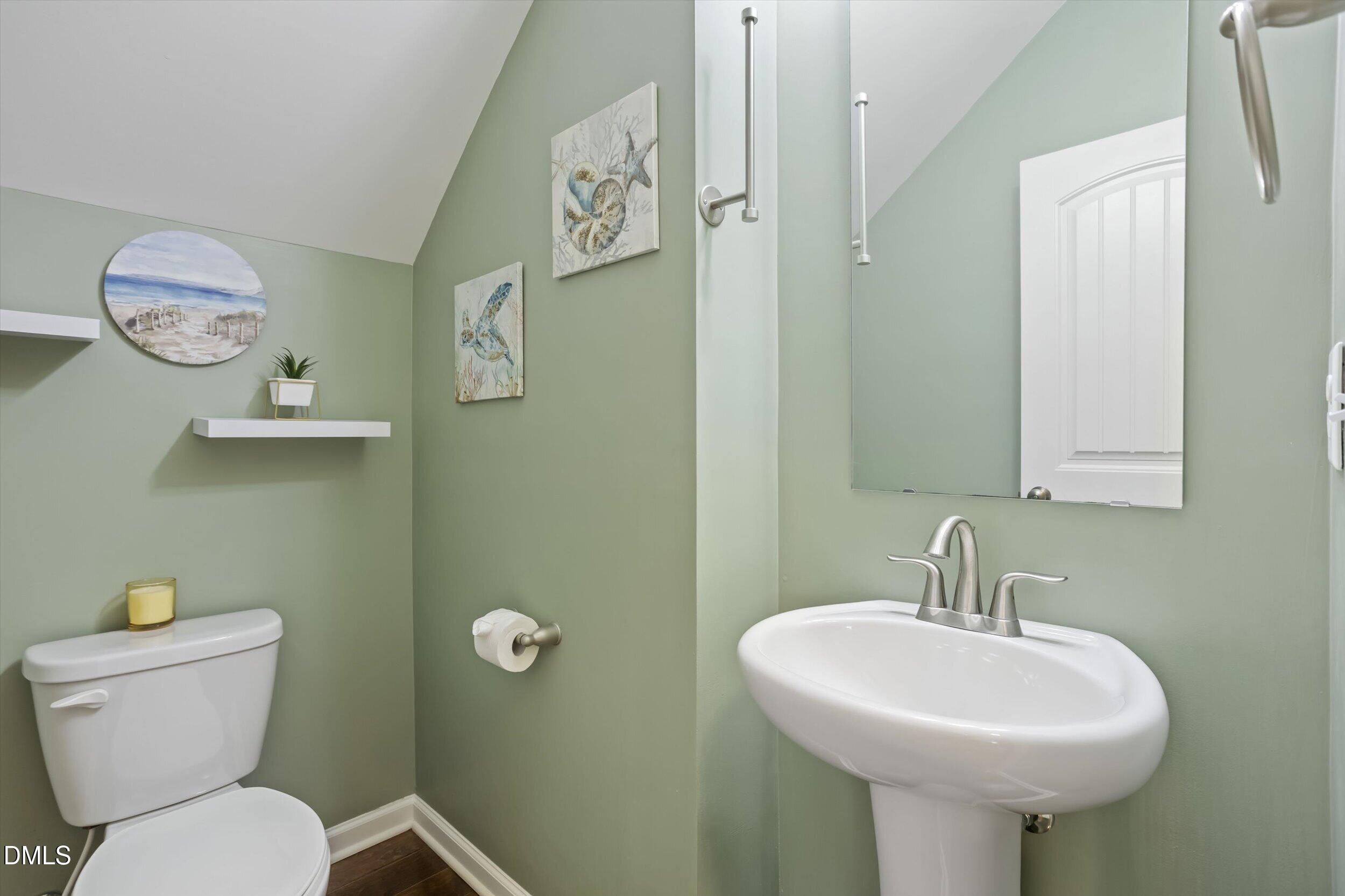 main property photo 17