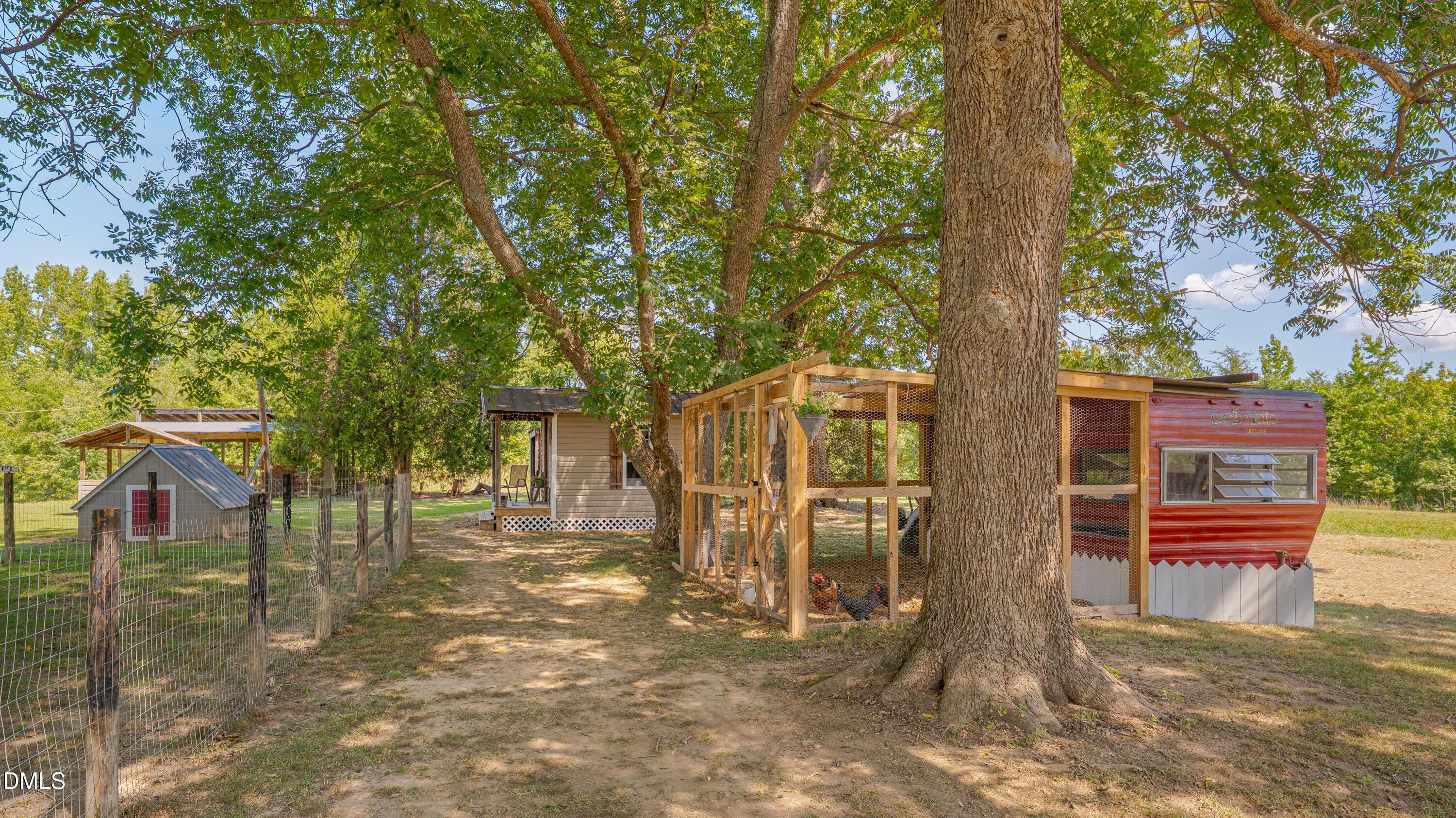 main property photo 50