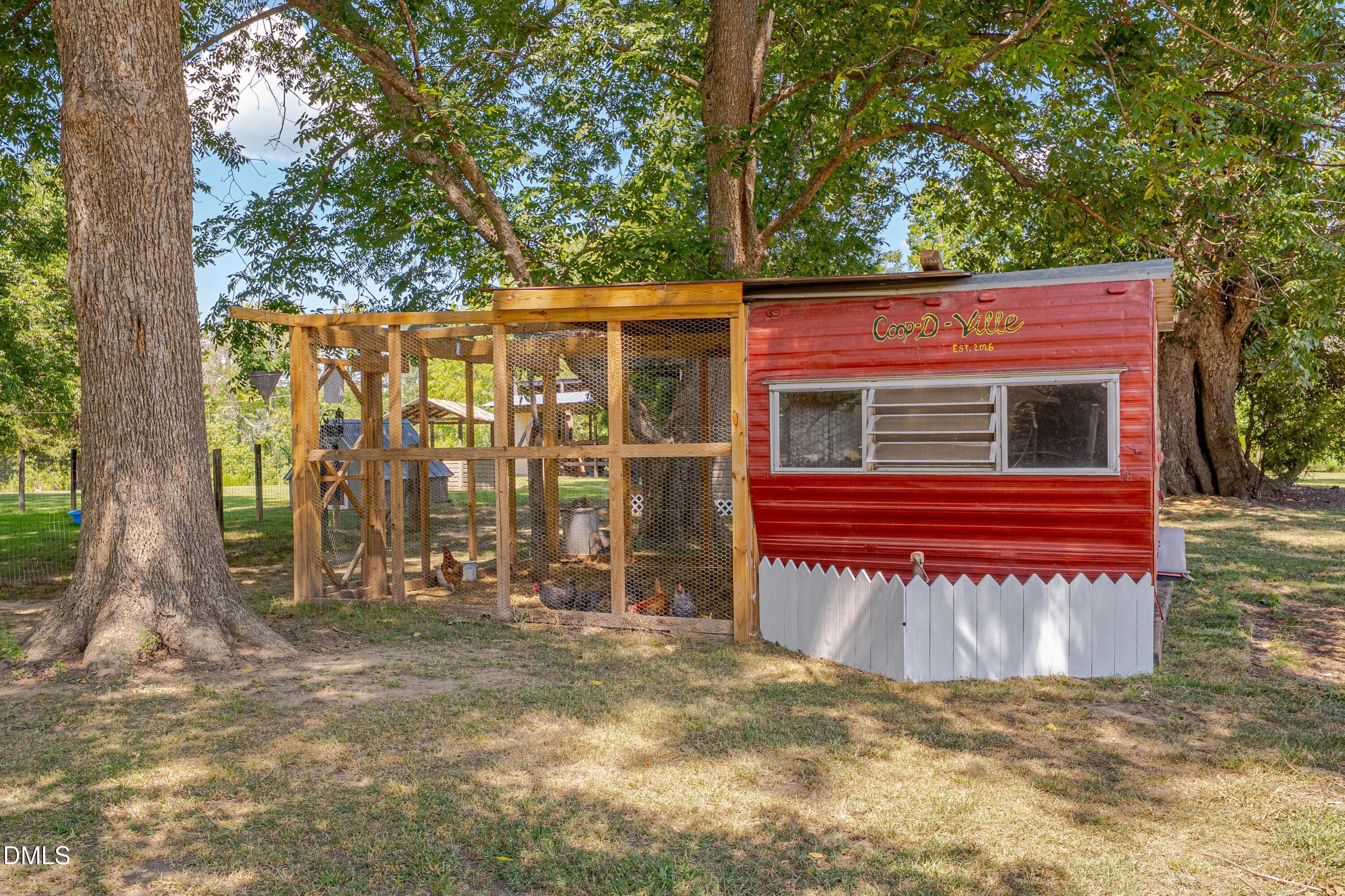 main property photo 51