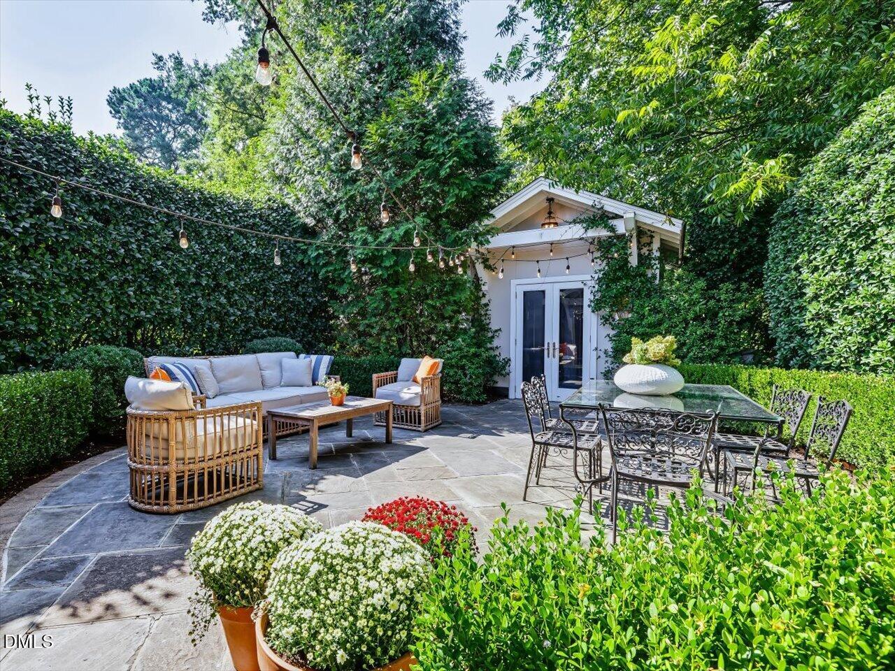 main property photo 50