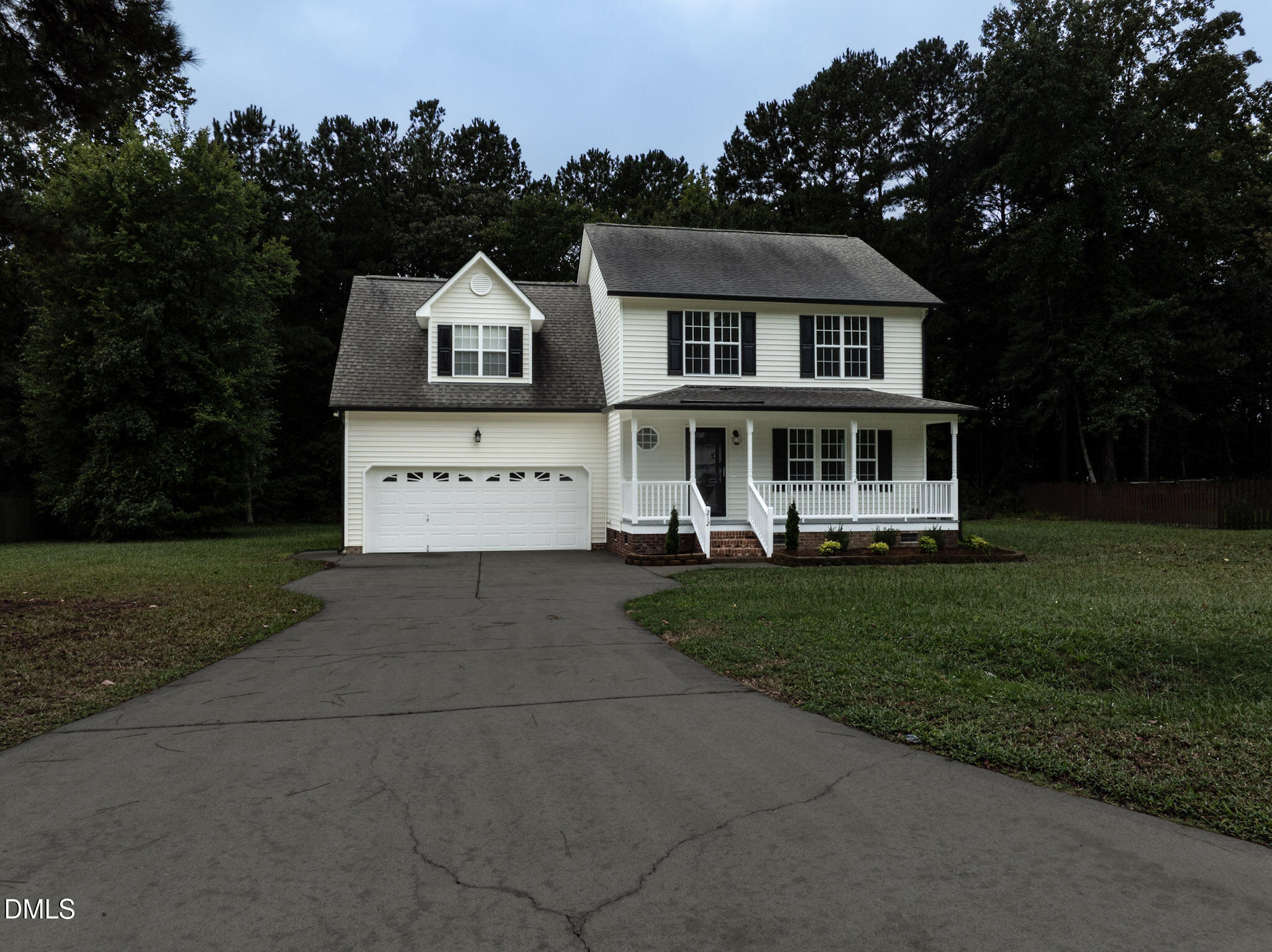main property photo 12