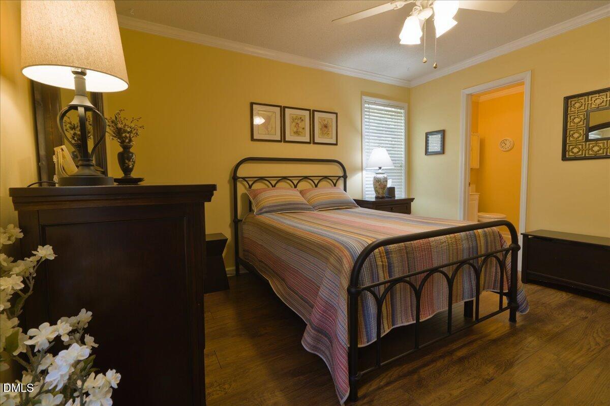 main property photo 18