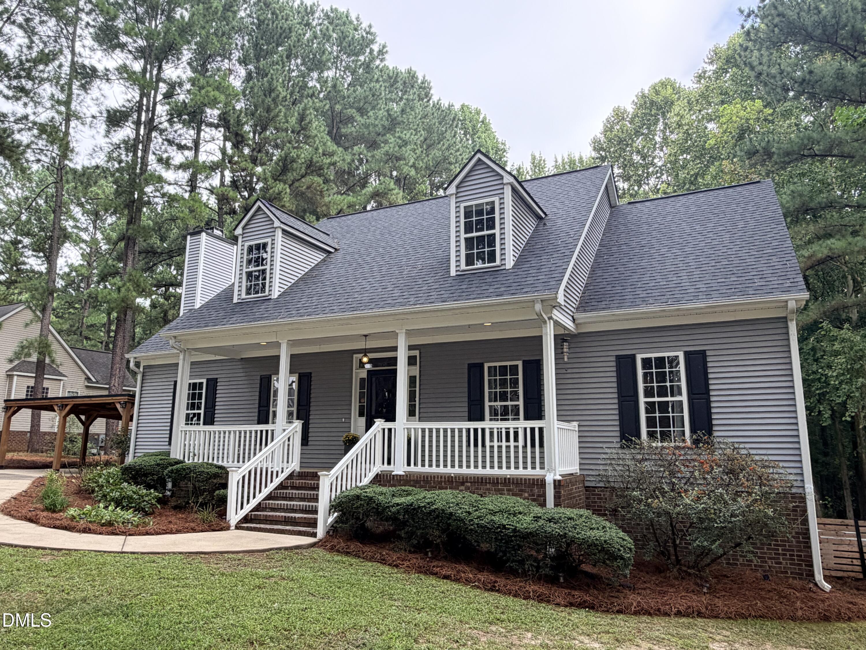 main property photo 31