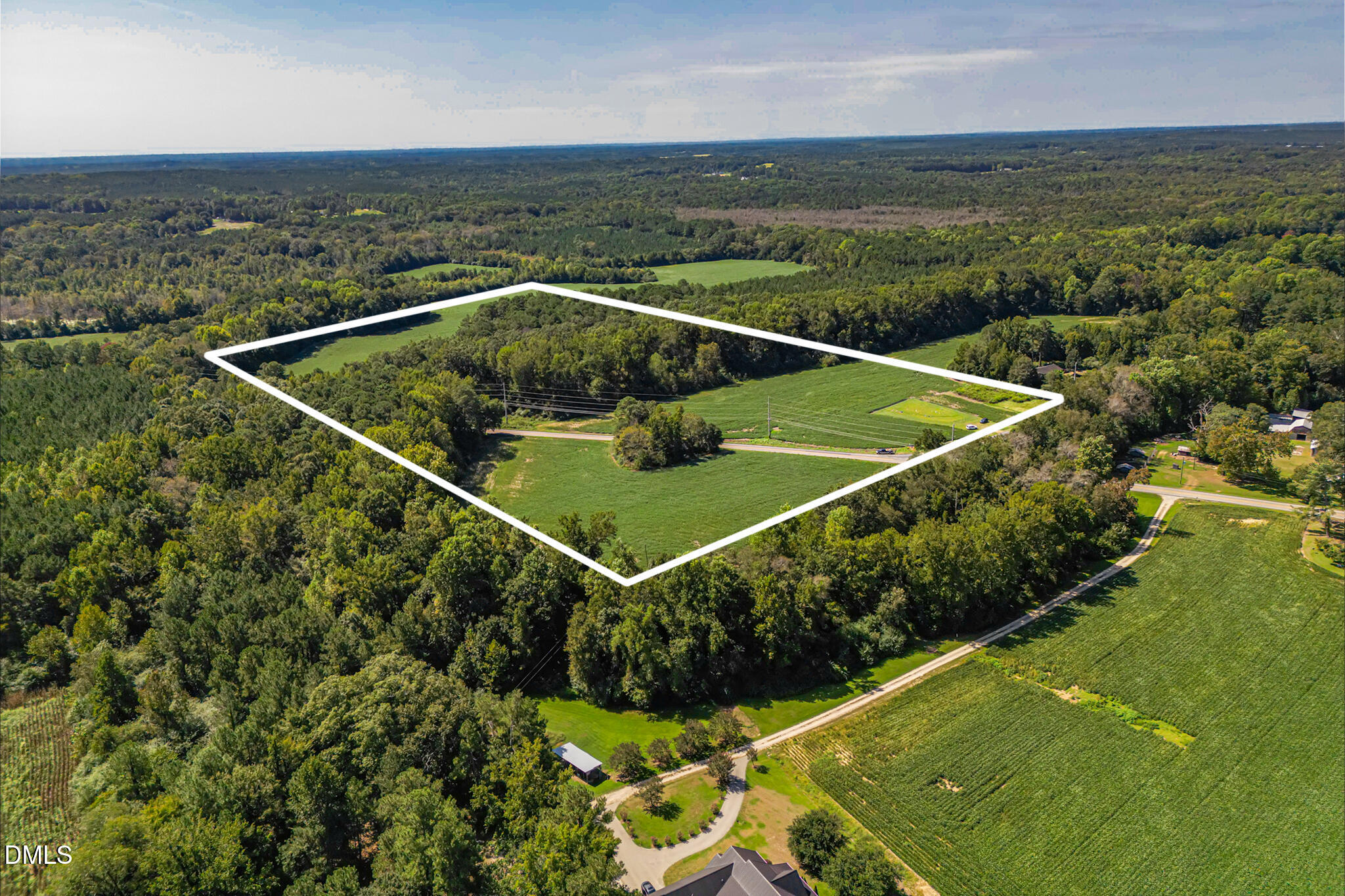 main property photo 4