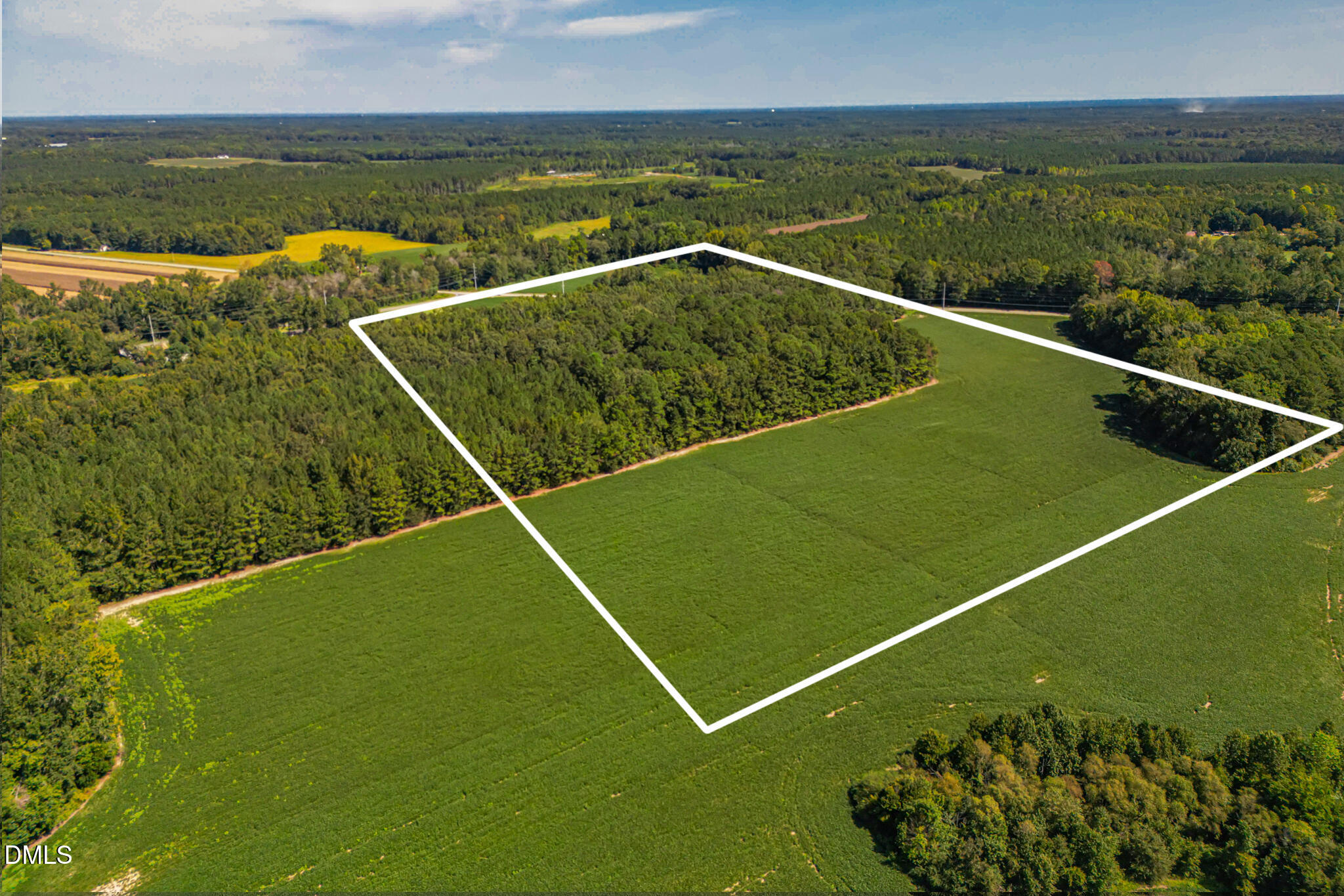main property photo 8