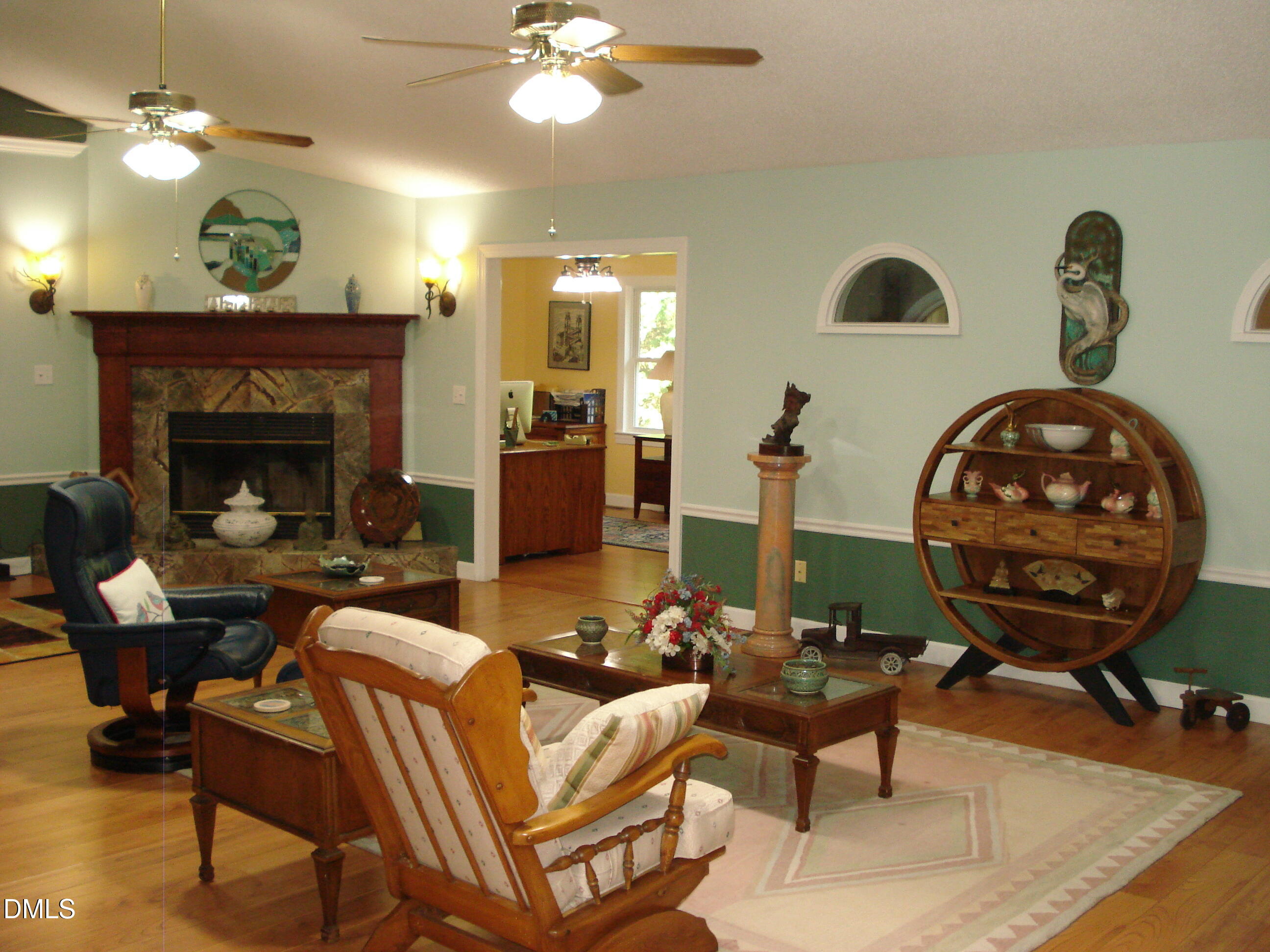 main property photo 17