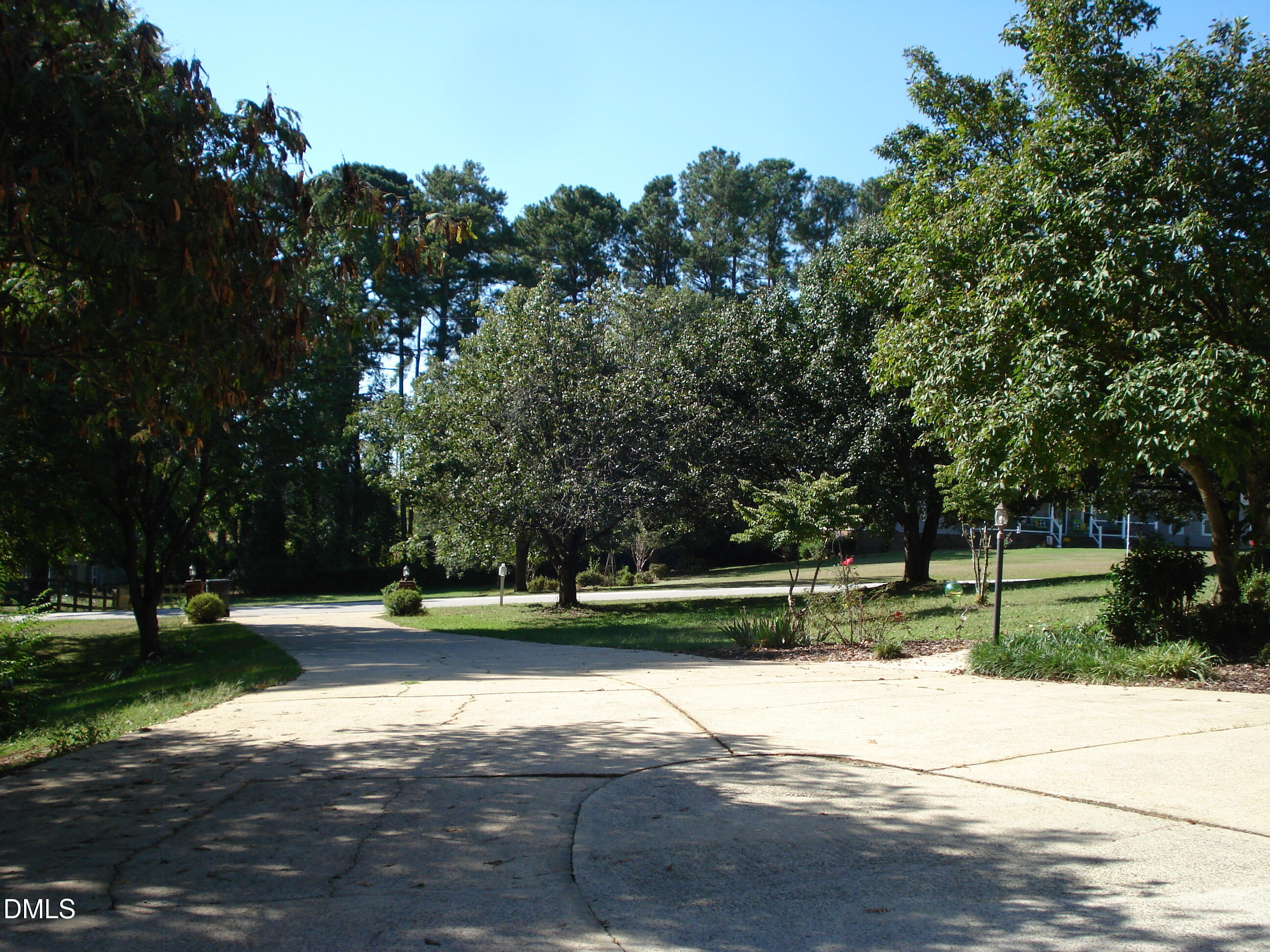 main property photo 47