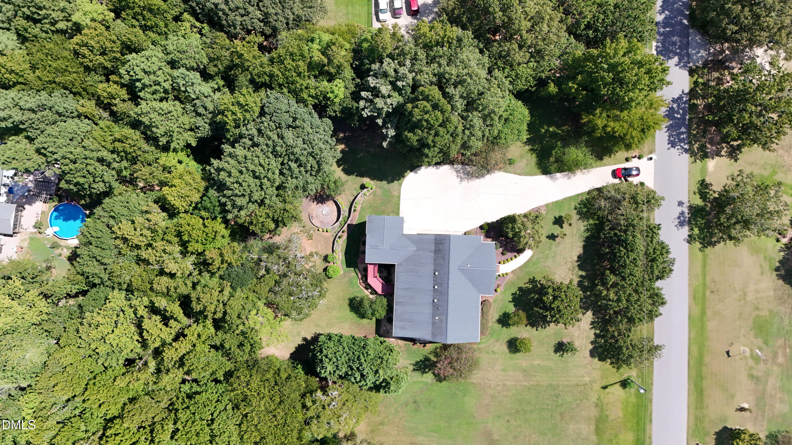 main property photo 48