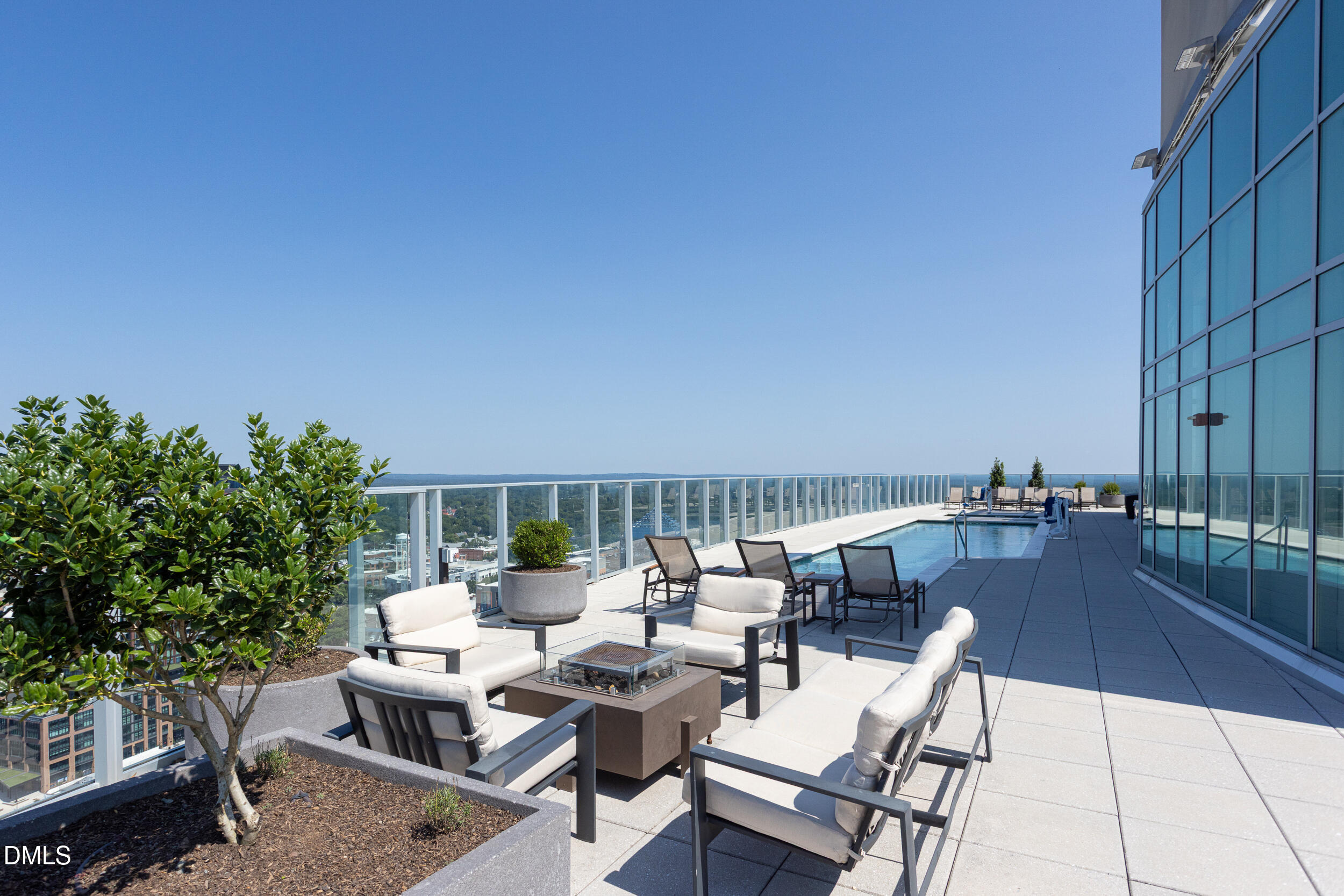 main property photo 67