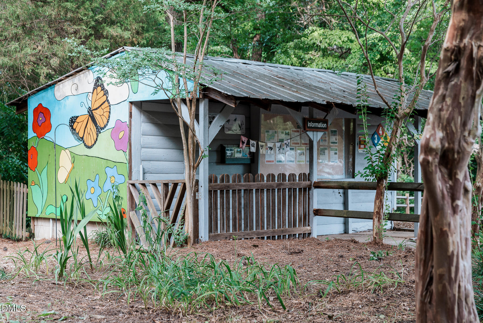 main property photo 43