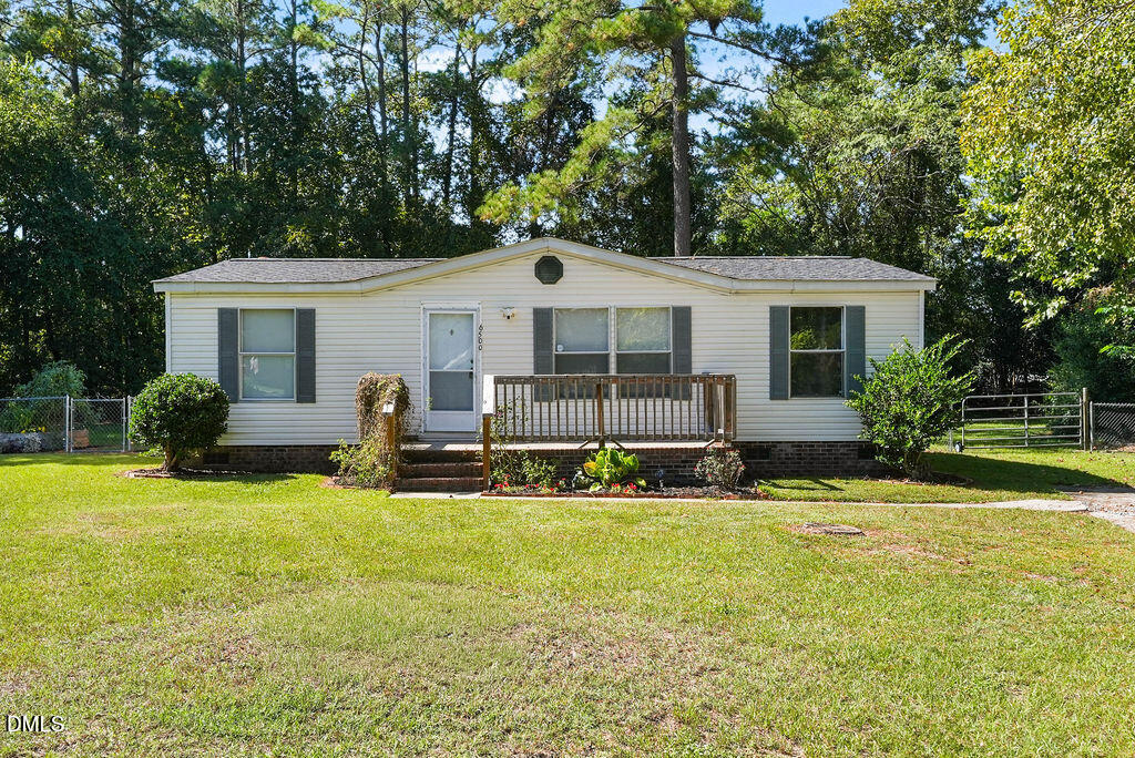 main property photo 2