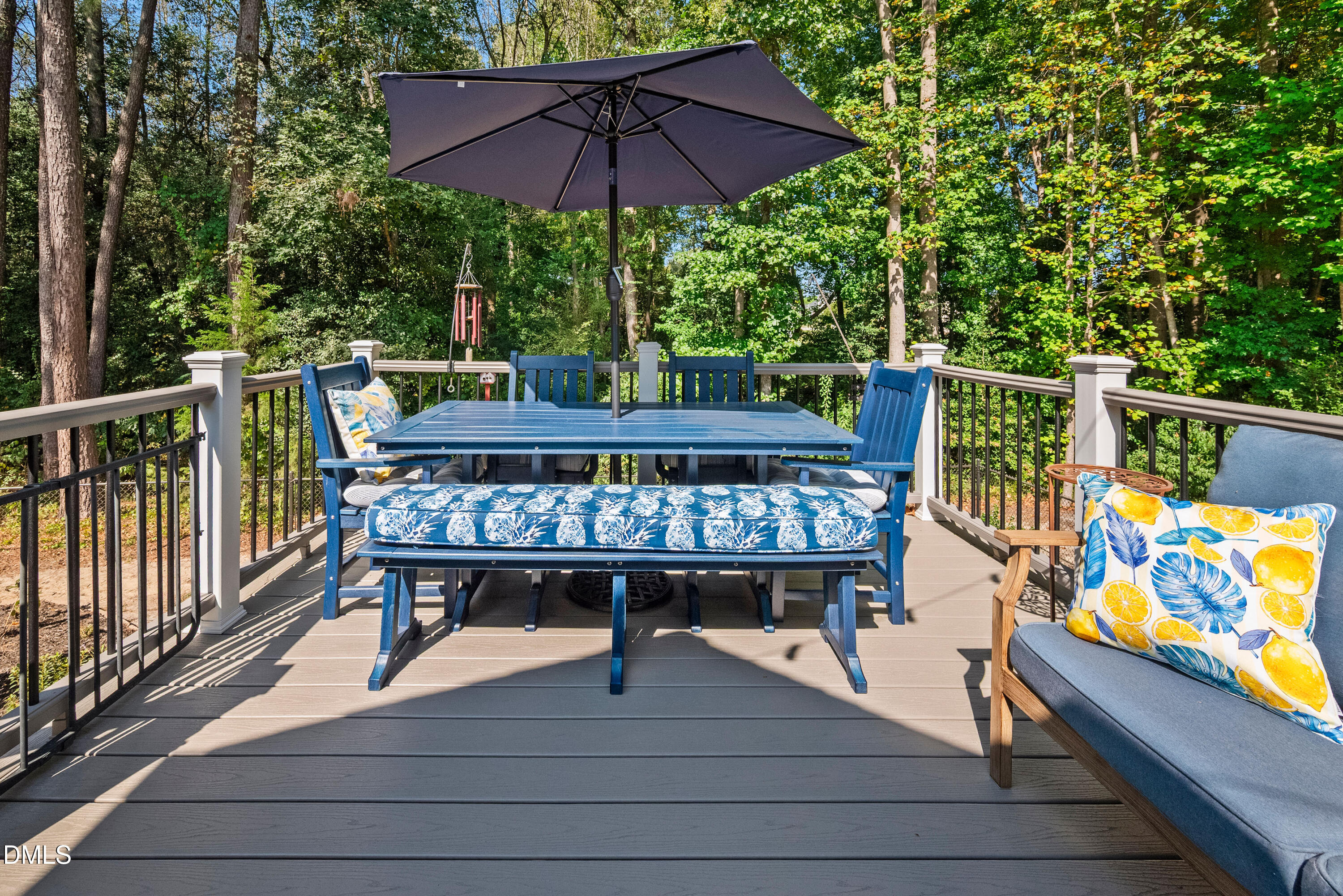 main property photo 34