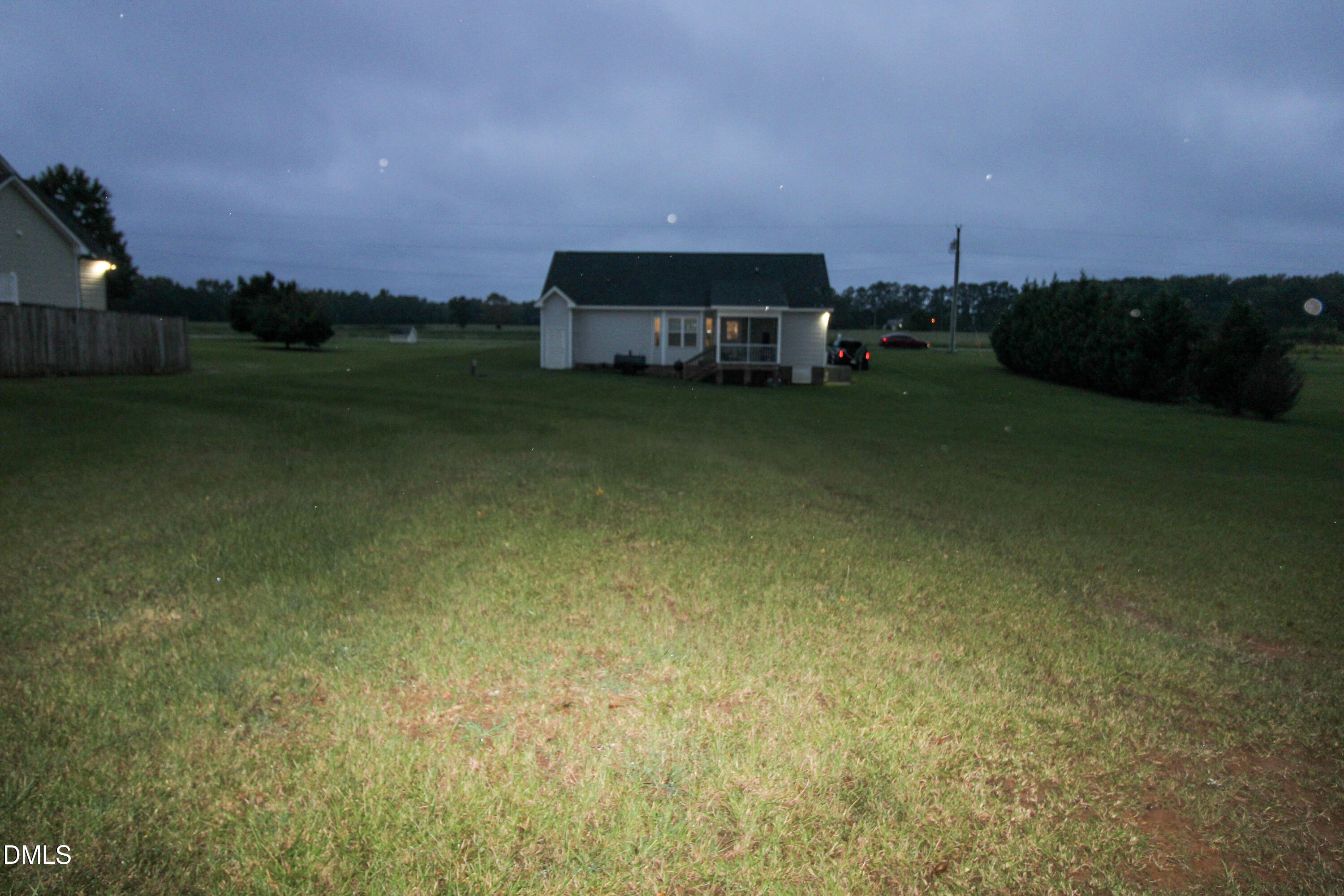 main property photo 31