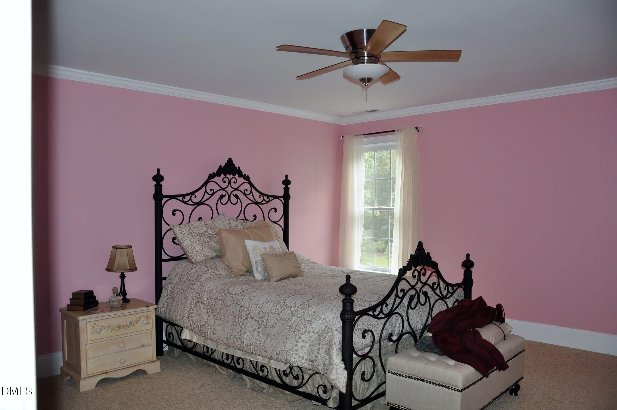 main property photo 19