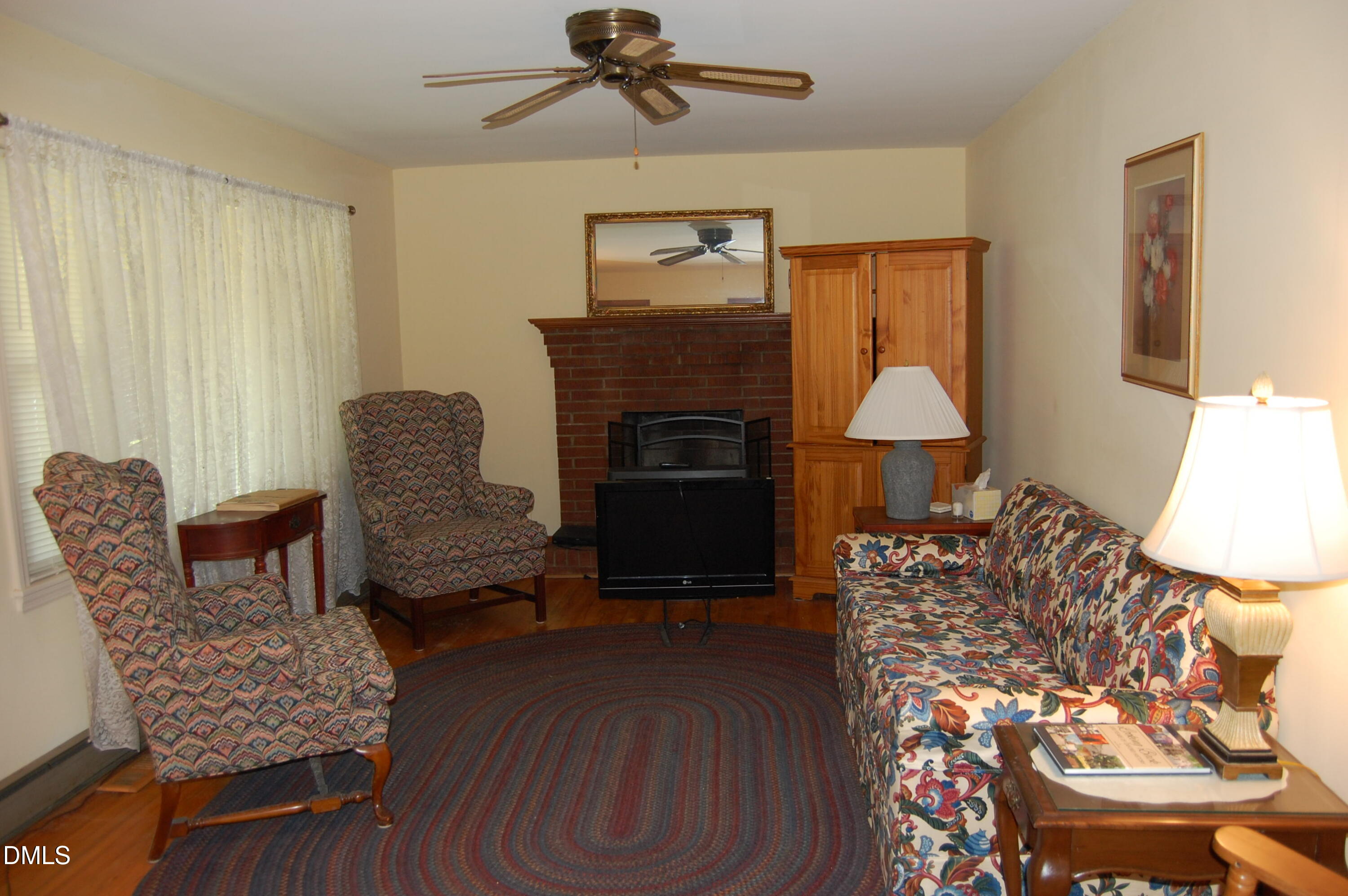 main property photo 15