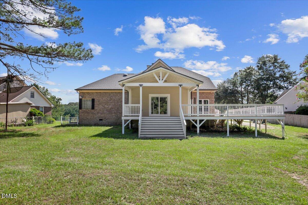 main property photo 45