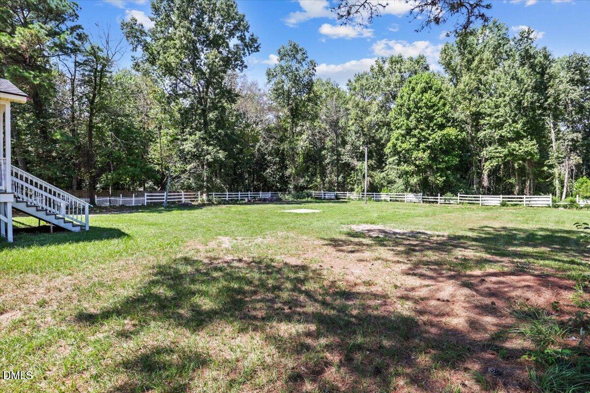 main property photo 49